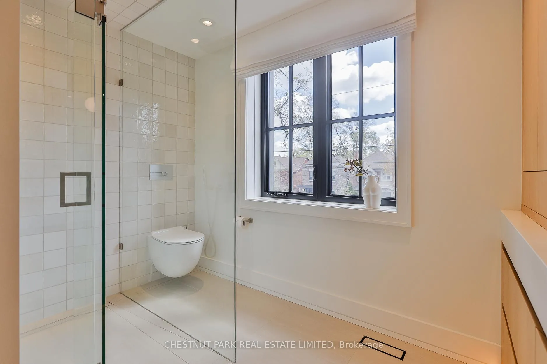 Photo 24 of 84 Hanna Road, Toronto, Leaside — HOMEH