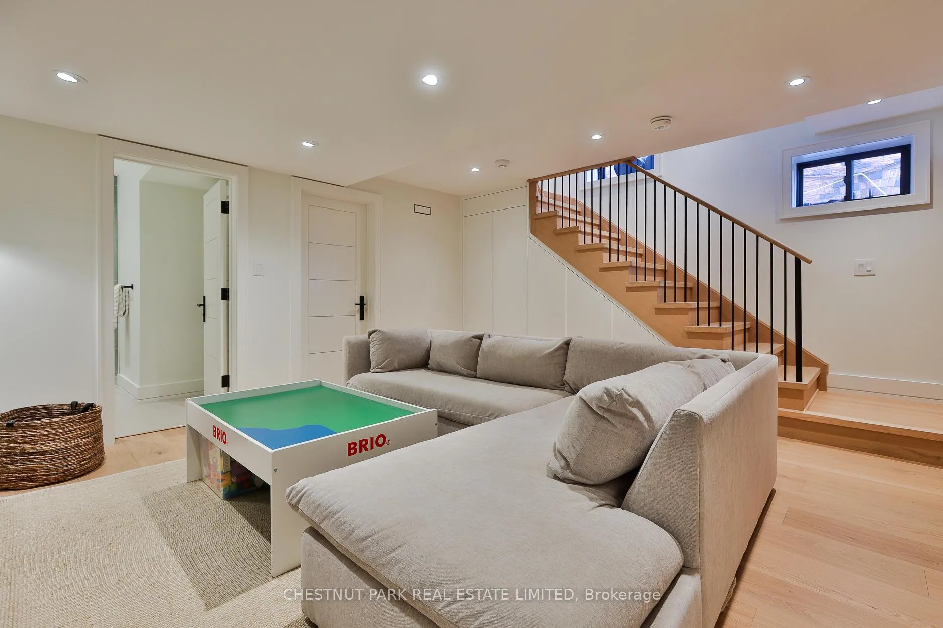 Photo 43 of 84 Hanna Road, Toronto, Leaside — HOMEH