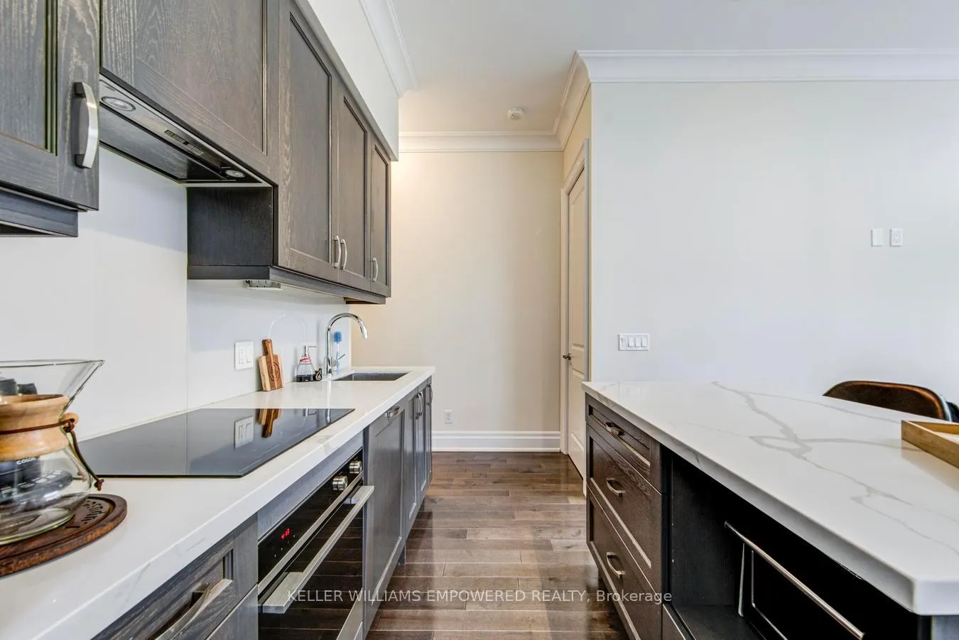 Photo 4 of Unit 116, 9075 Jane Street, Vaughan, Concord — HOMEH