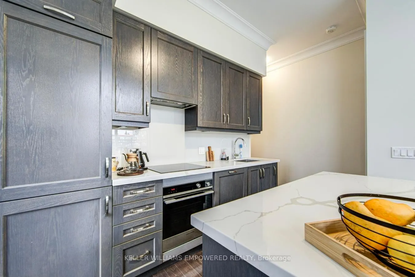 Photo 5 of Unit 116, 9075 Jane Street, Vaughan, Concord — HOMEH