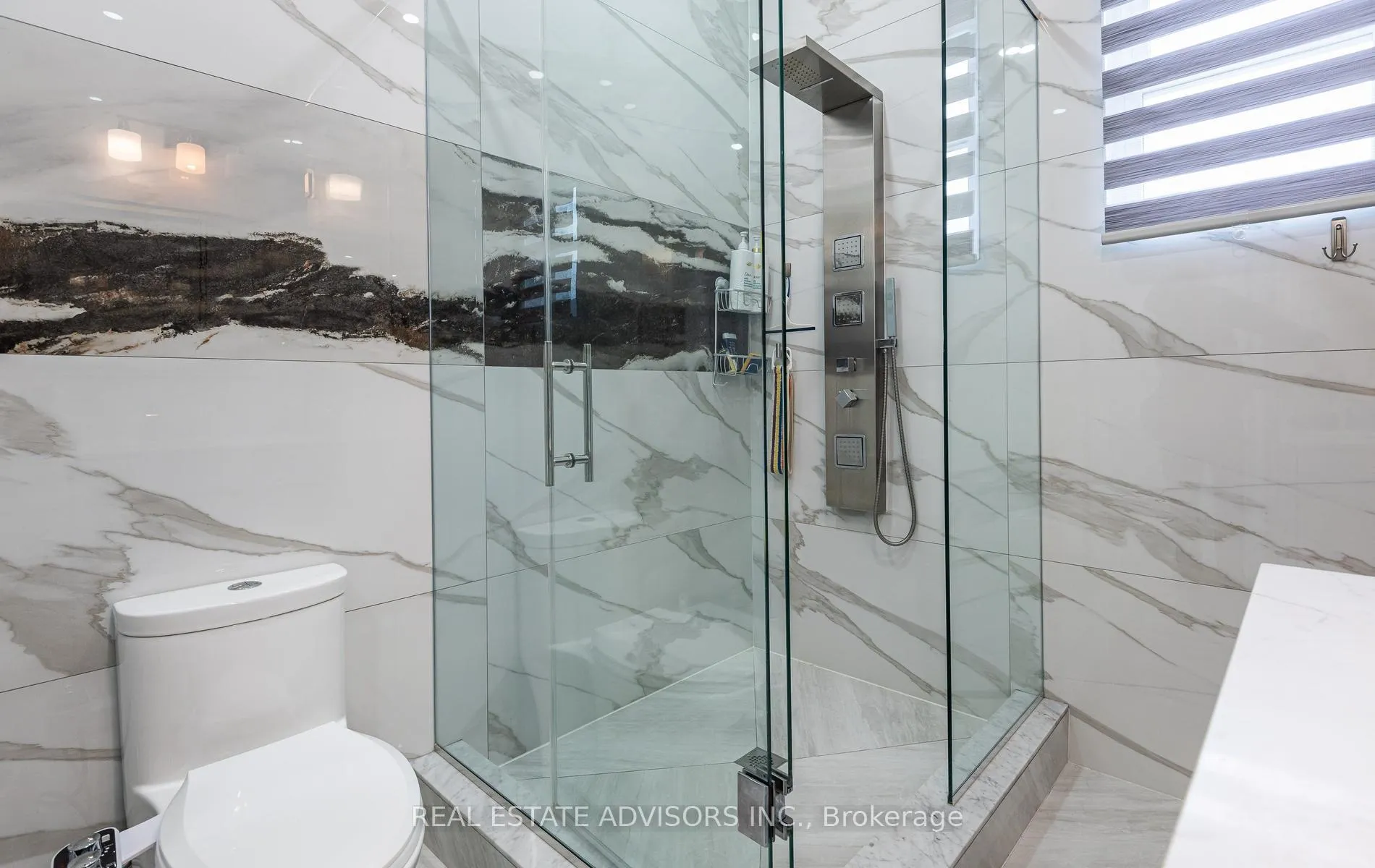 Photo 15 of 679 Florence Road, Innisfil, Alcona — HOMEH