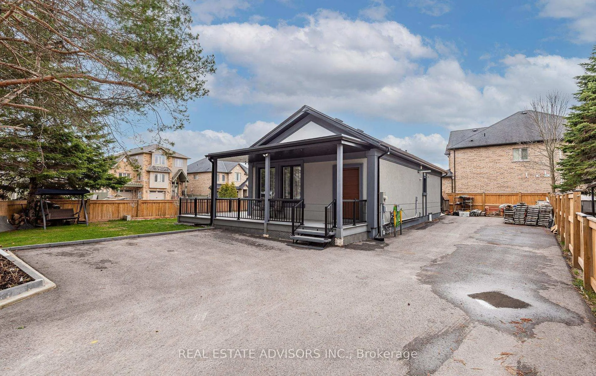 Photo 20 of 679 Florence Road, Innisfil, Alcona — HOMEH