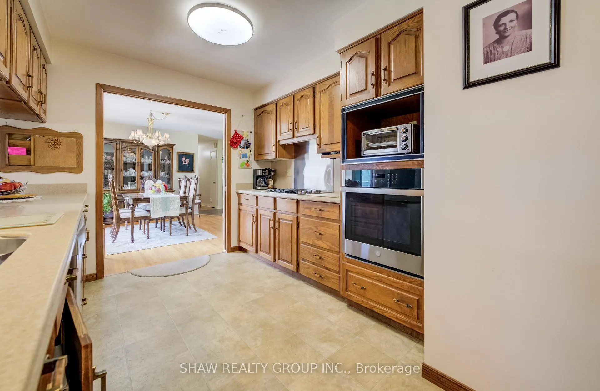 Photo 12 of 2236 Governors Road, Hamilton, Rural Ancaster — HOMEH