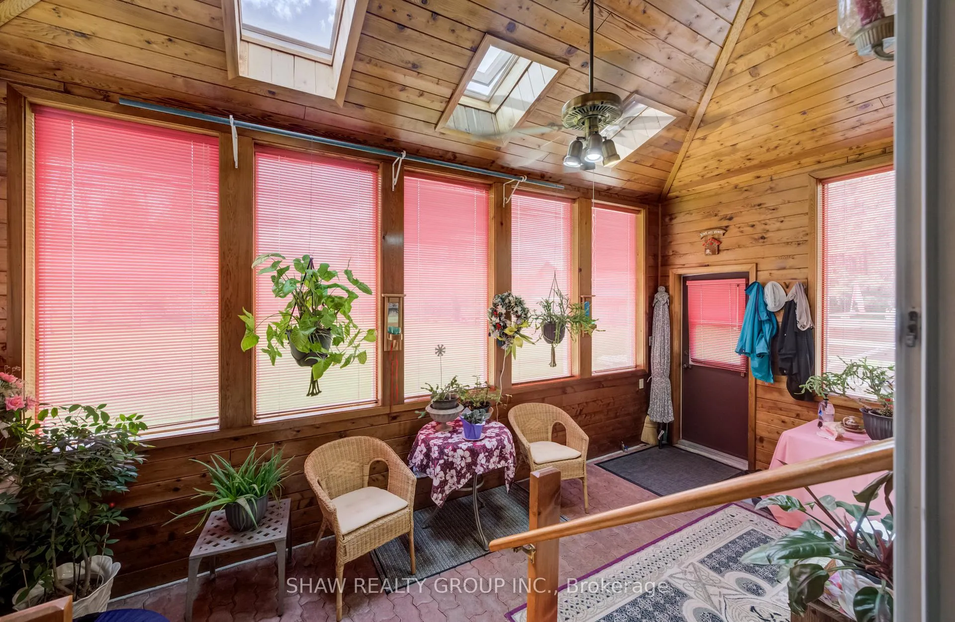 Photo 16 of 2236 Governors Road, Hamilton, Rural Ancaster — HOMEH