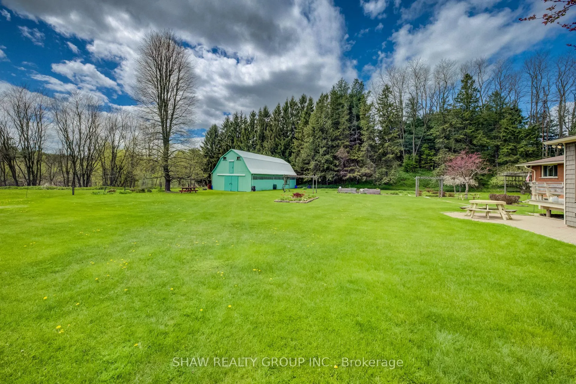 Photo 34 of 2236 Governors Road, Hamilton, Rural Ancaster — HOMEH