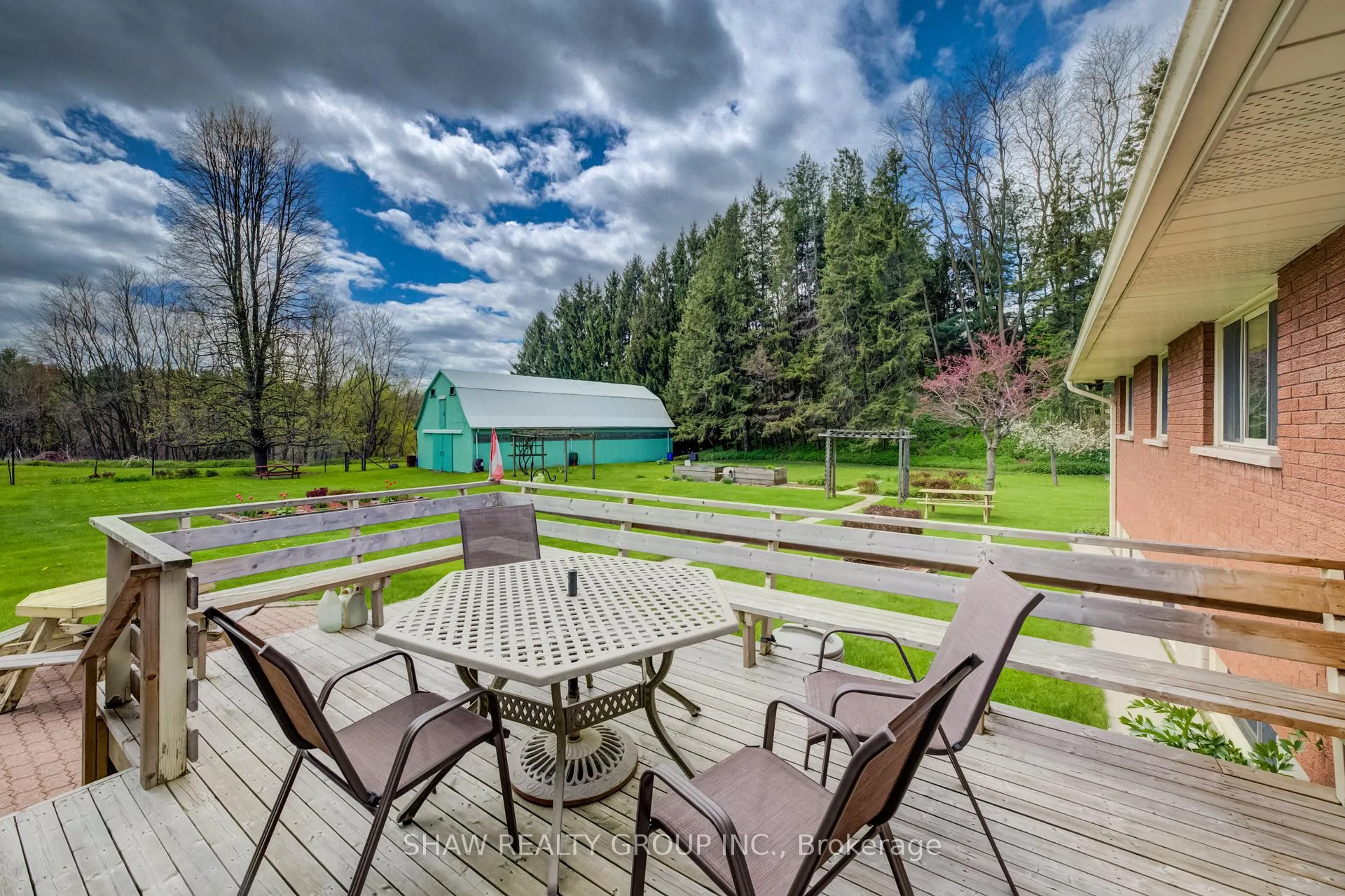 Photo 40 of 2236 Governors Road, Hamilton, Rural Ancaster — HOMEH