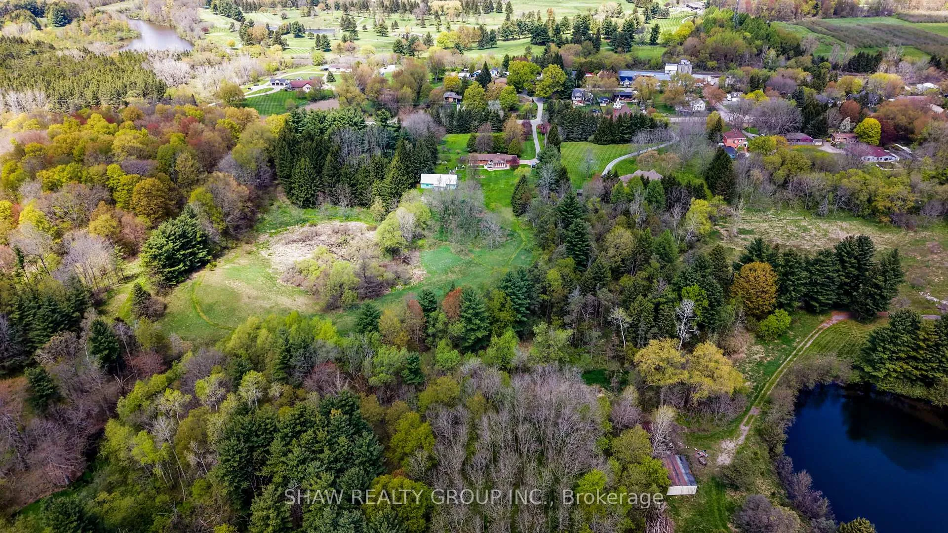 Photo 45 of 2236 Governors Road, Hamilton, Rural Ancaster — HOMEH