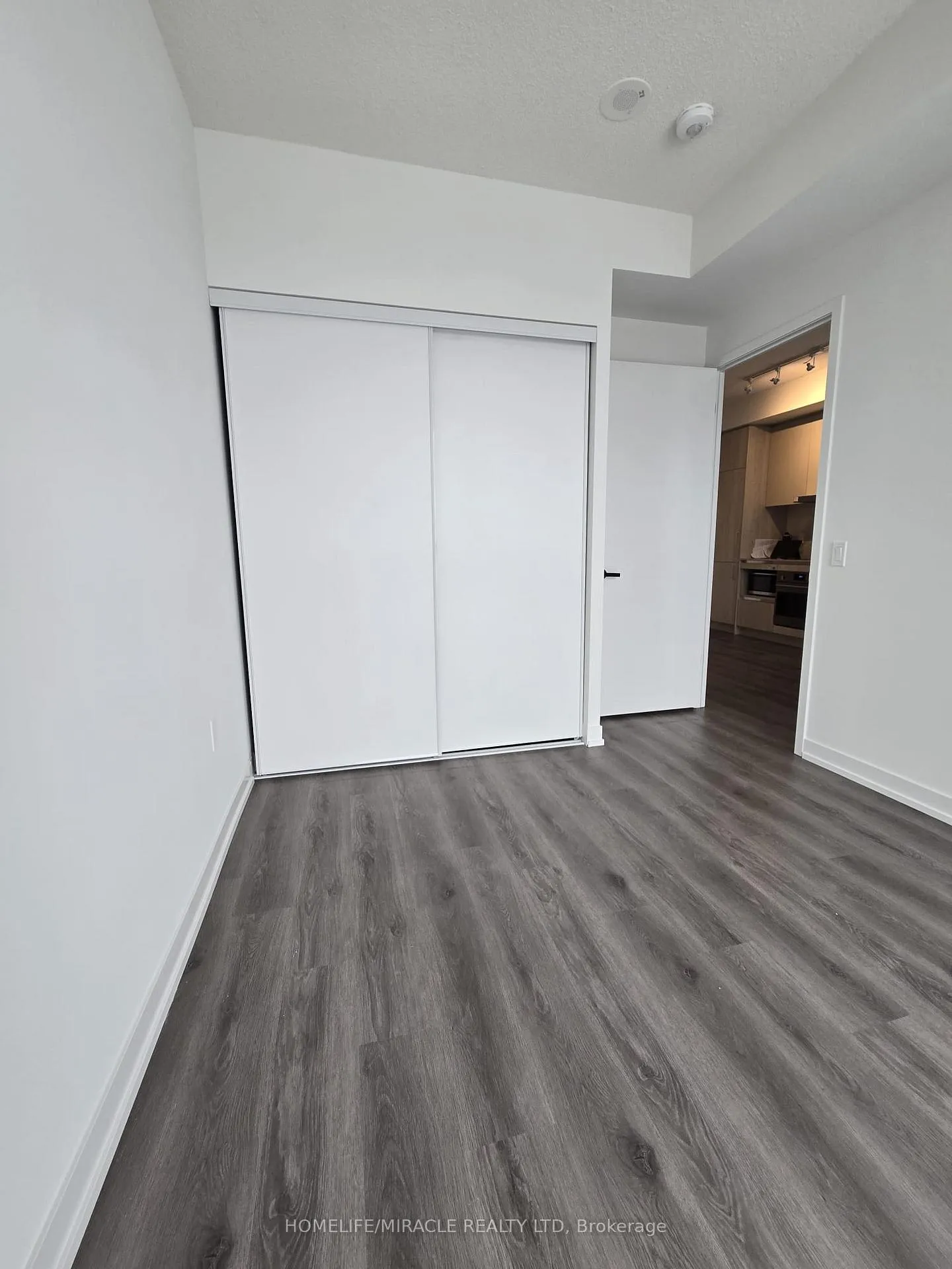 Photo 7 of Unit 1811, 225 Commerce Street, Vaughan, Vaughan Corporate Centre — HOMEH