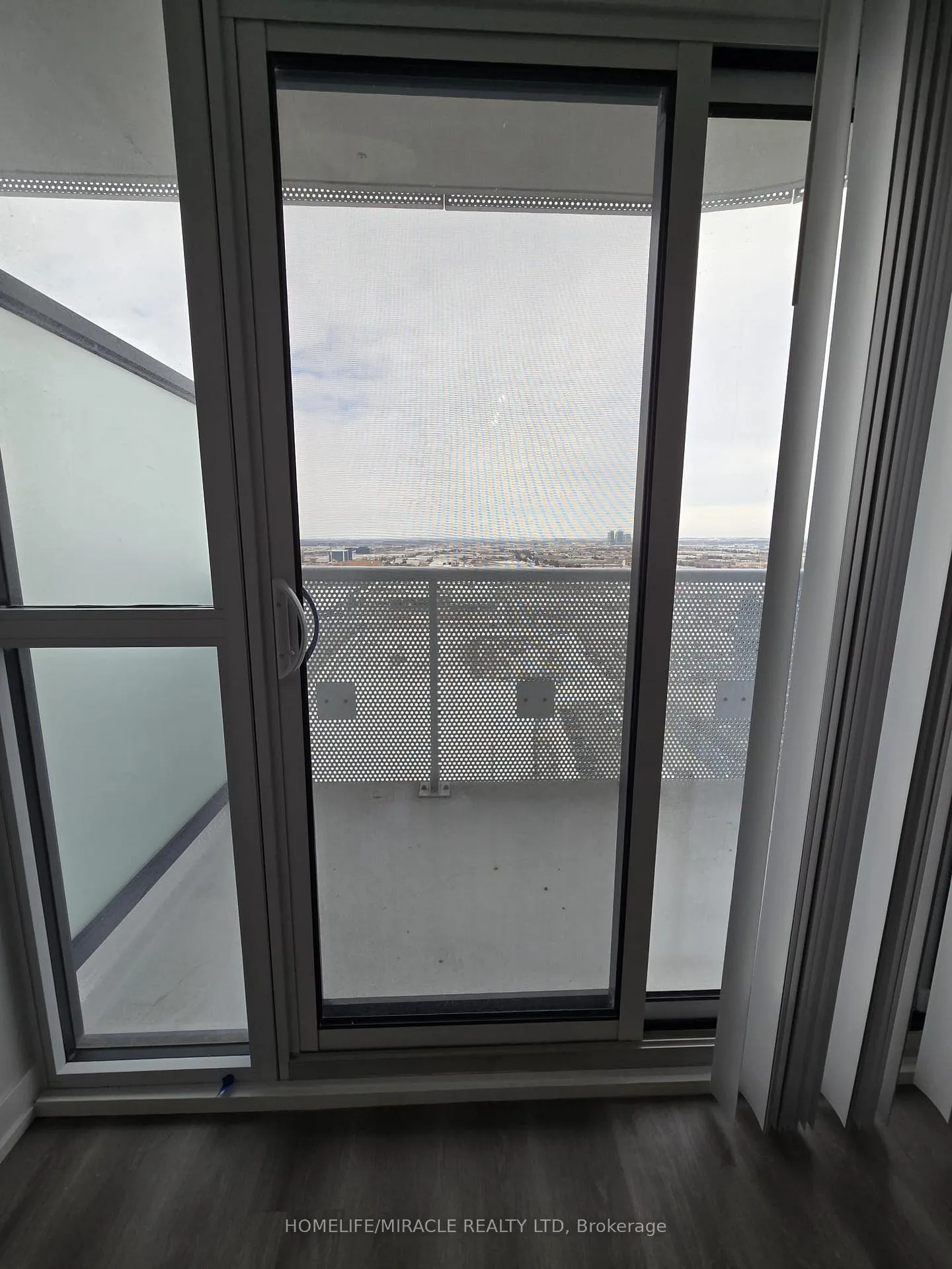 Photo 14 of Unit 1811, 225 Commerce Street, Vaughan, Vaughan Corporate Centre — HOMEH