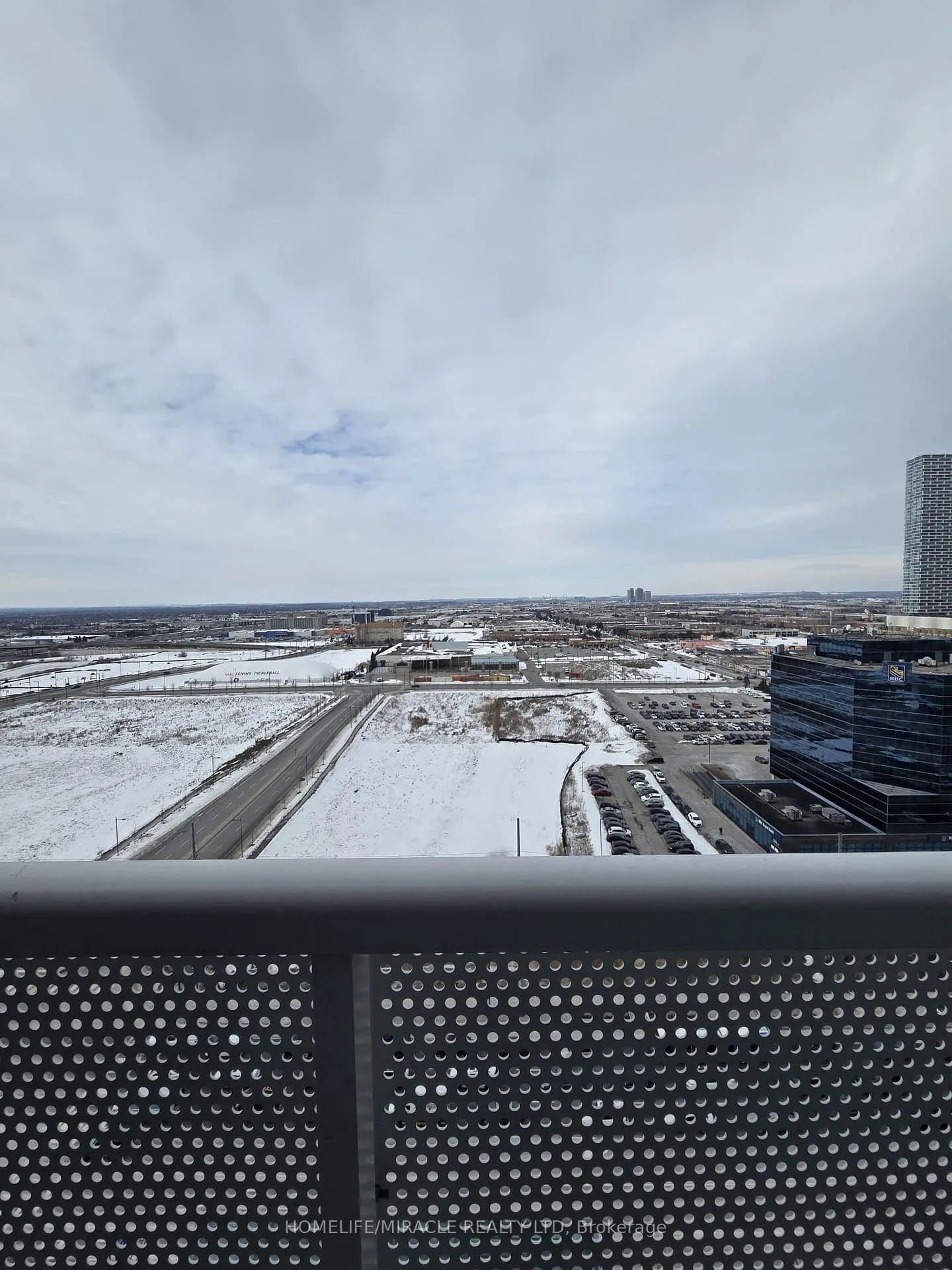 Photo 16 of Unit 1811, 225 Commerce Street, Vaughan, Vaughan Corporate Centre — HOMEH
