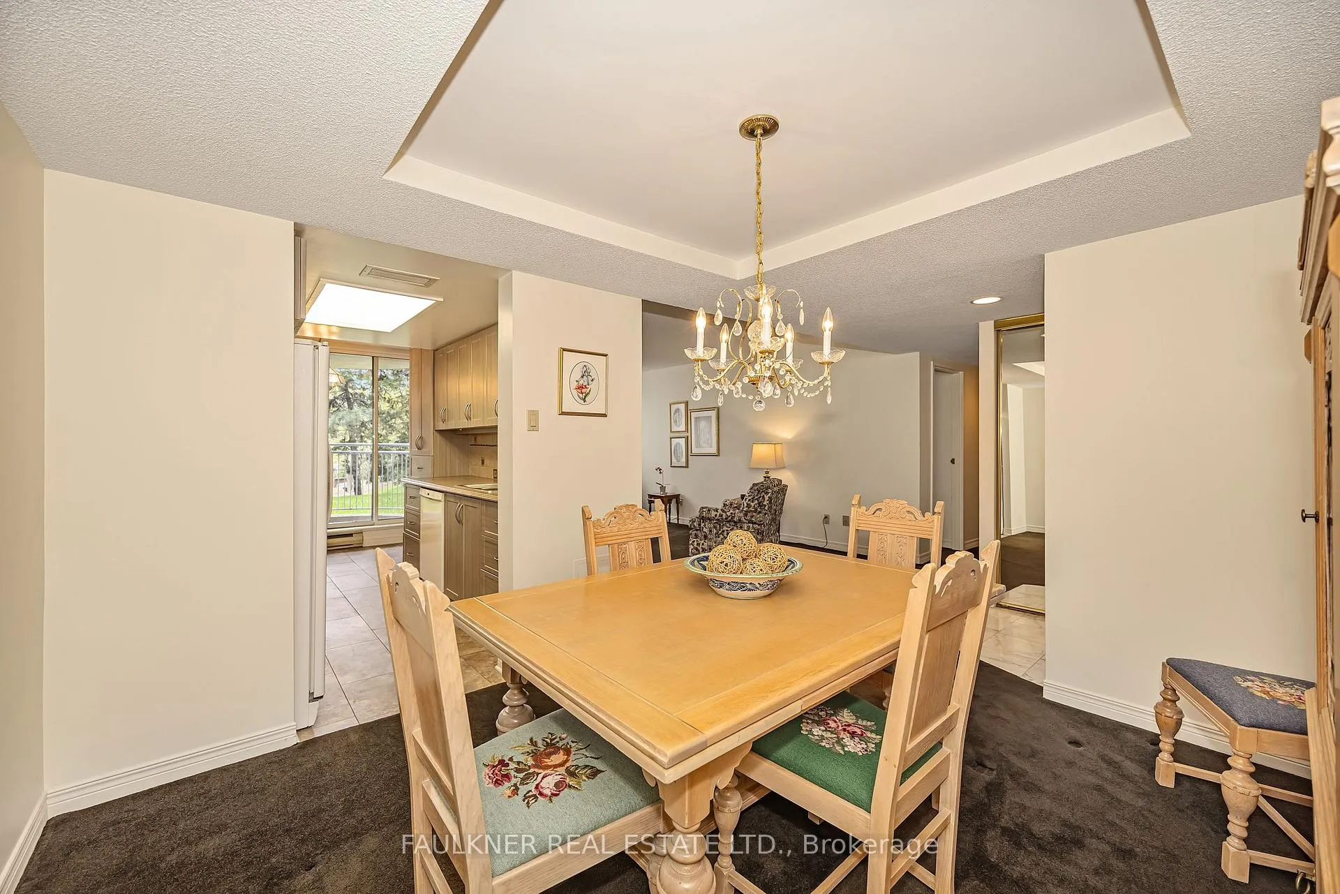 Photo 8 of Unit 111, 100 Grant Carman Drive, Ottawa, Borden Farm/Stewart Farm/Carleton Heights/Parkwood Hills — HOMEH