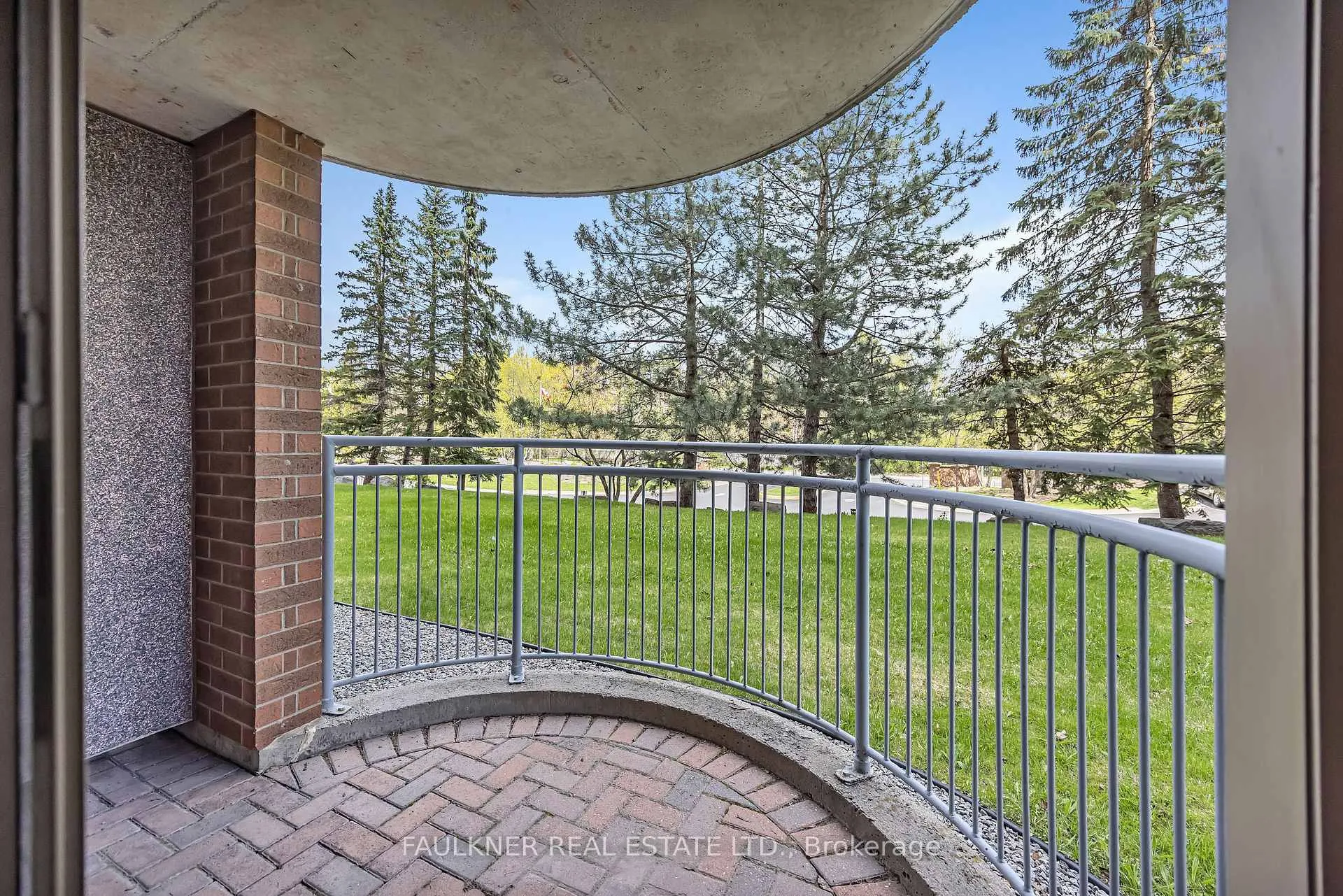 Photo 13 of Unit 111, 100 Grant Carman Drive, Ottawa, Borden Farm/Stewart Farm/Carleton Heights/Parkwood Hills — HOMEH