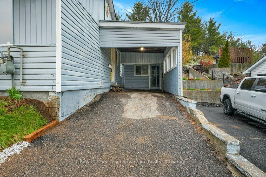Photo 24 of 31 Cascade Street, Parry Sound — HOMEH