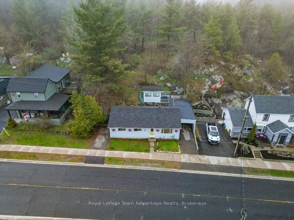 Photo 33 of 31 Cascade Street, Parry Sound — HOMEH