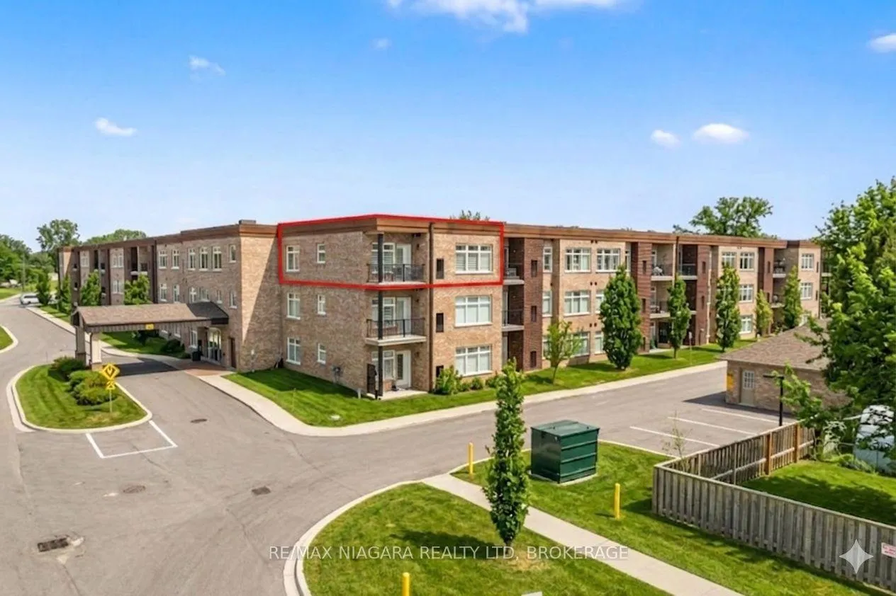 Photo 2 of Unit 300, 4644 Pettit Avenue, Niagara Falls, Morrison — HOMEH