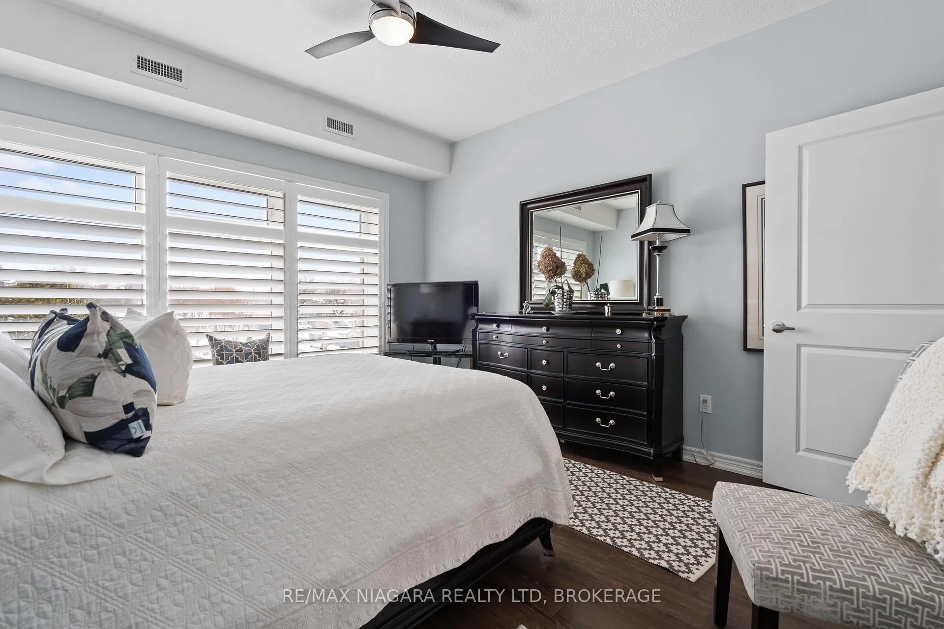 Photo 15 of Unit 300, 4644 Pettit Avenue, Niagara Falls, Morrison — HOMEH