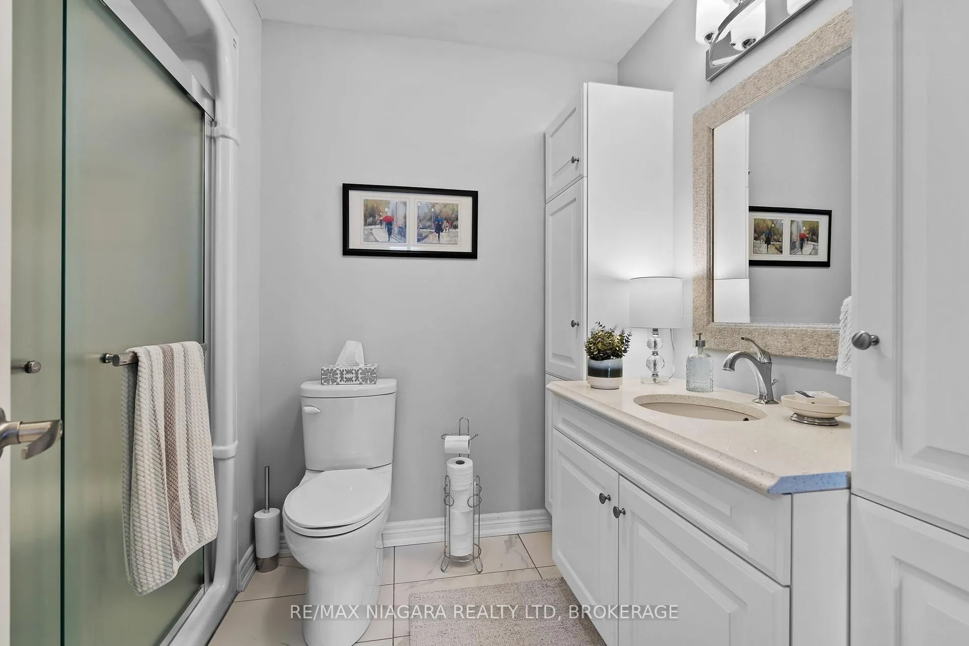 Photo 16 of Unit 300, 4644 Pettit Avenue, Niagara Falls, Morrison — HOMEH