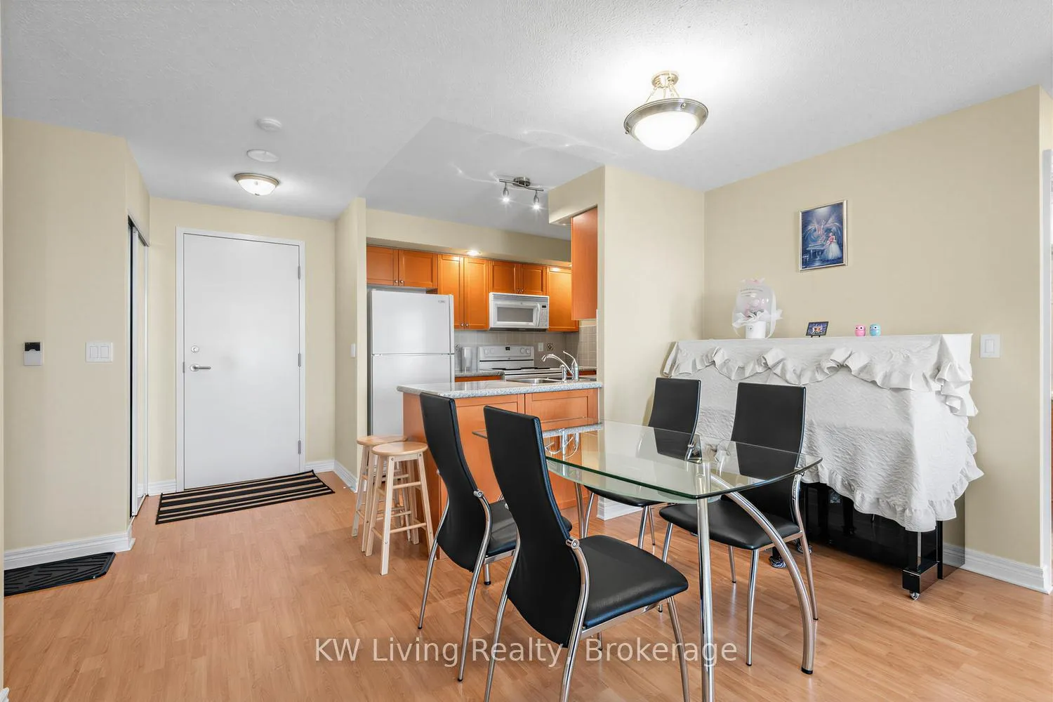 Photo 3 of Unit 1619, 33 Cox Boulevard, Markham, Unionville — HOMEH