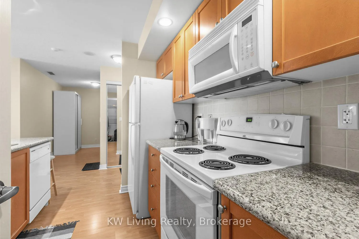Photo 5 of Unit 1619, 33 Cox Boulevard, Markham, Unionville — HOMEH