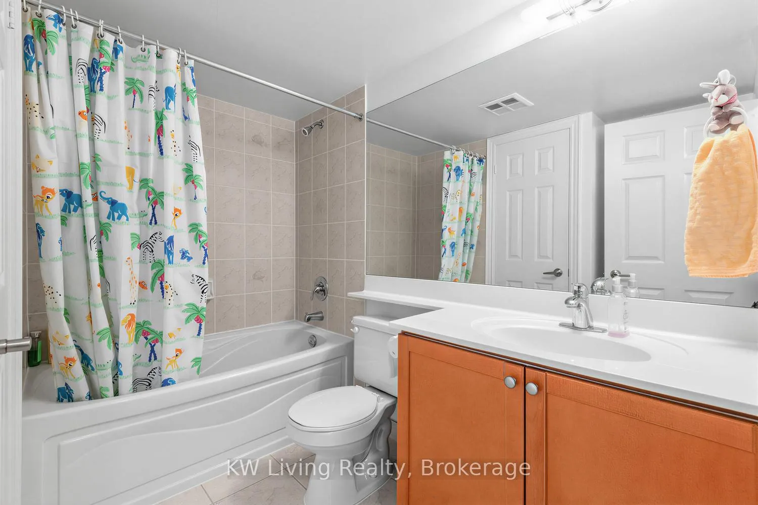 Photo 12 of Unit 1619, 33 Cox Boulevard, Markham, Unionville — HOMEH