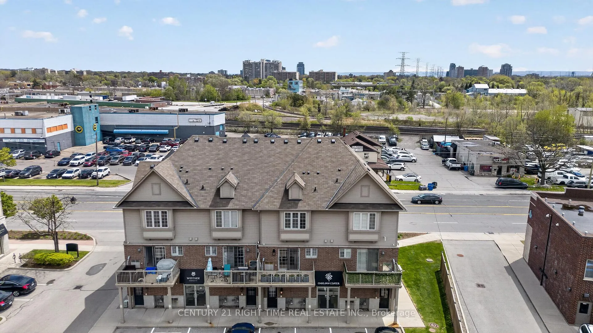 Photo 2 of Unit 35, 1401 Plains Road E, Burlington, Freeman — HOMEH