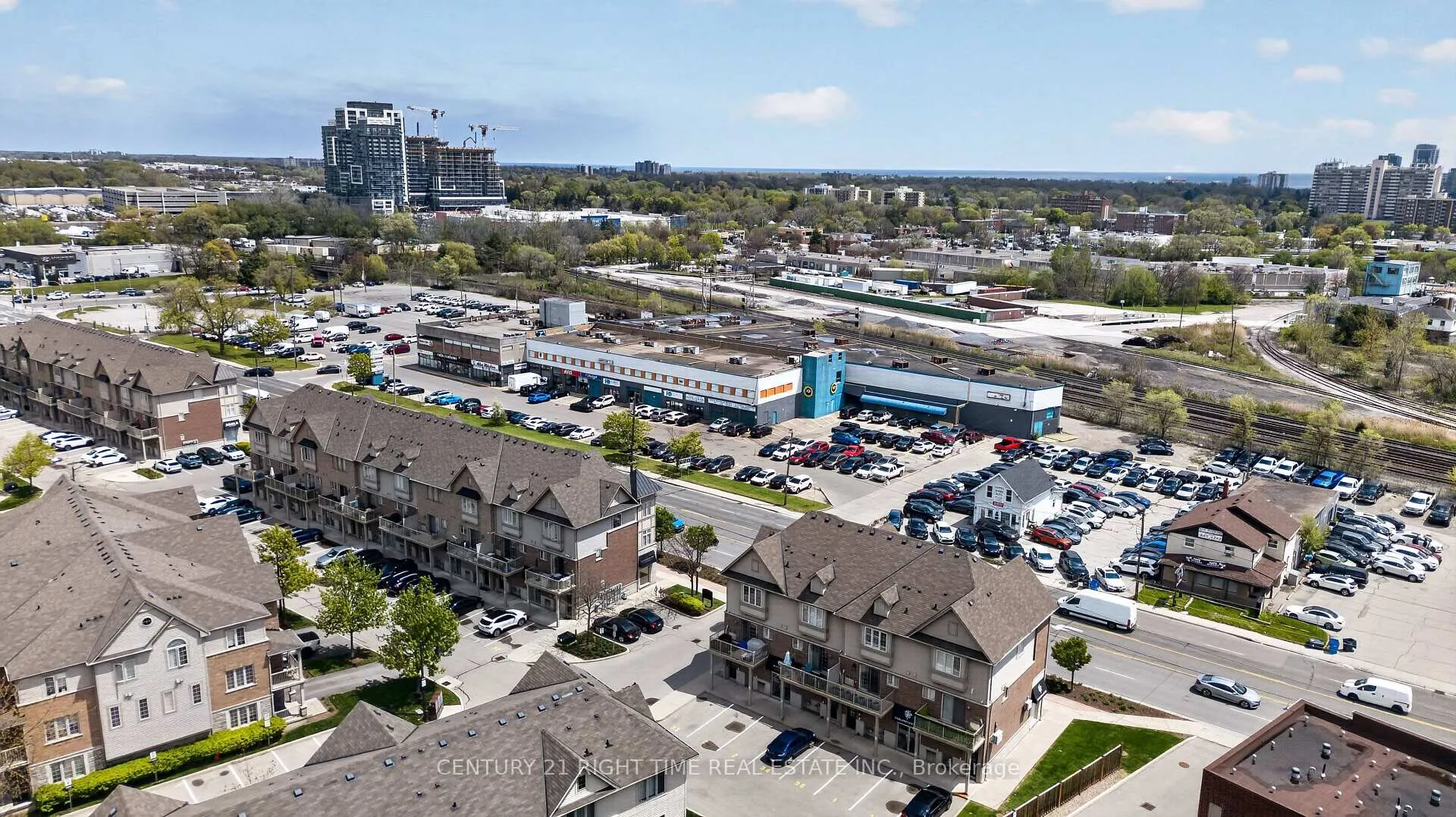 Photo 4 of Unit 35, 1401 Plains Road E, Burlington, Freeman — HOMEH