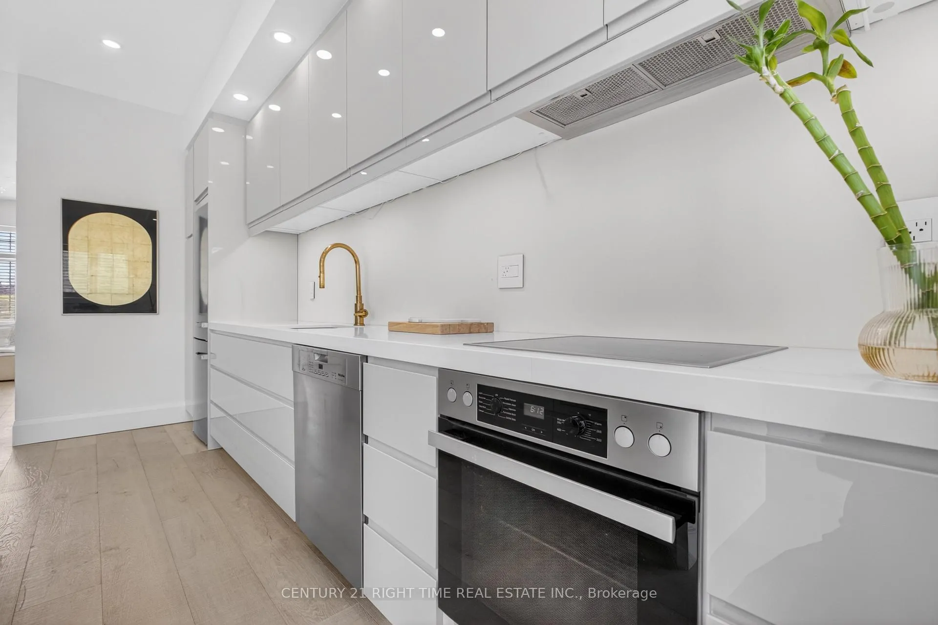 Photo 24 of Unit 35, 1401 Plains Road E, Burlington, Freeman — HOMEH