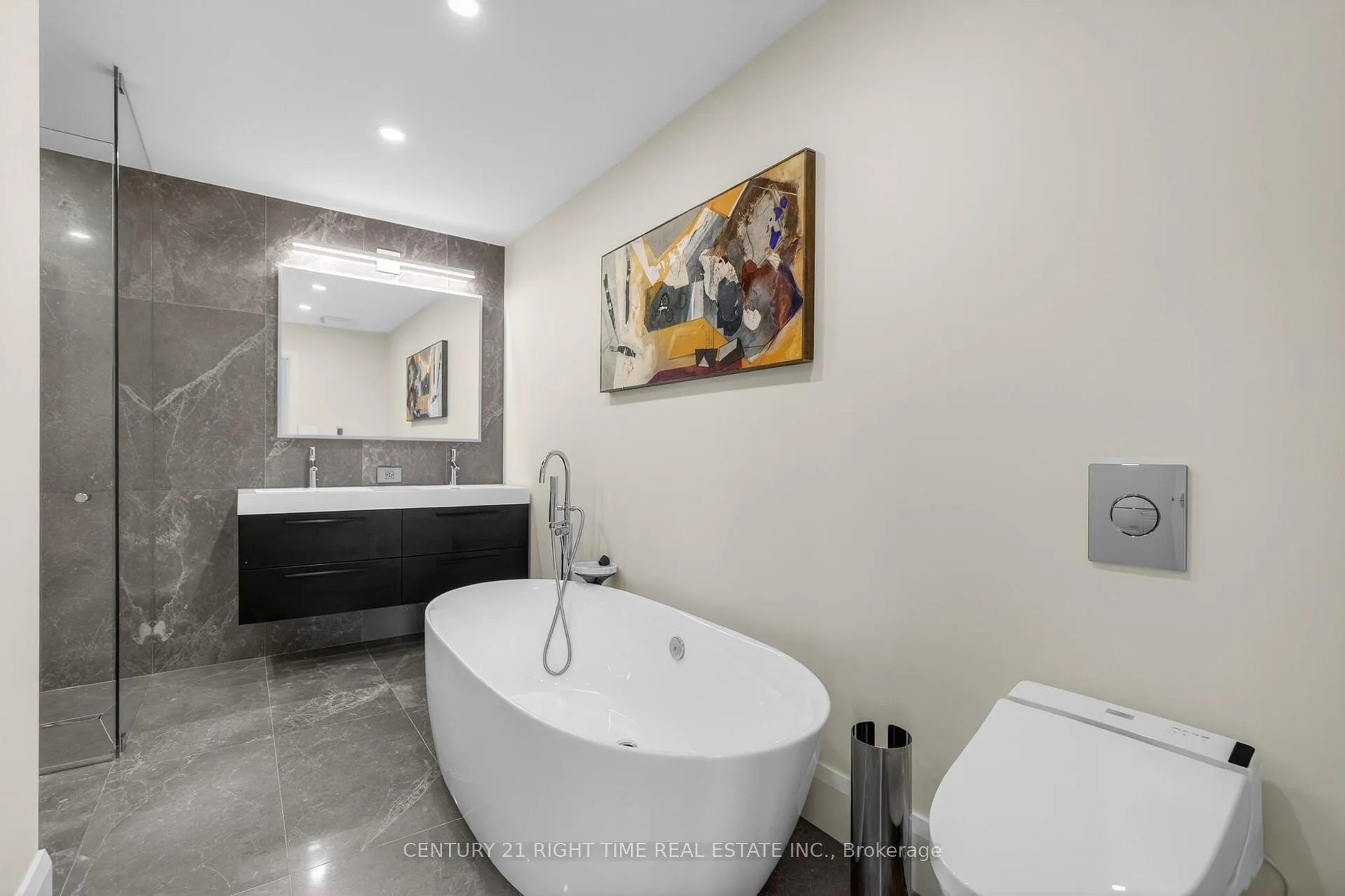 Photo 36 of Unit 35, 1401 Plains Road E, Burlington, Freeman — HOMEH
