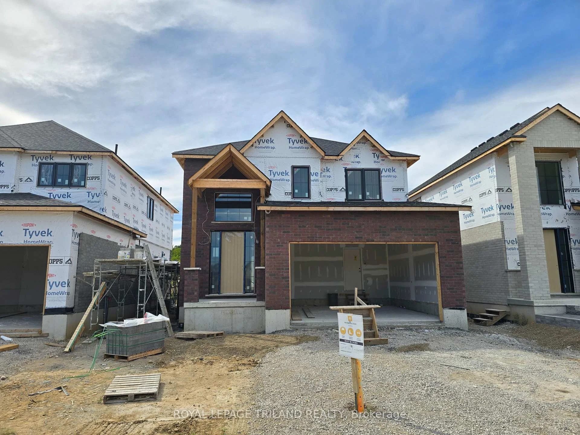 Photo 1 of 31 Allister Drive, Middlesex Centre, Kilworth — HOMEH