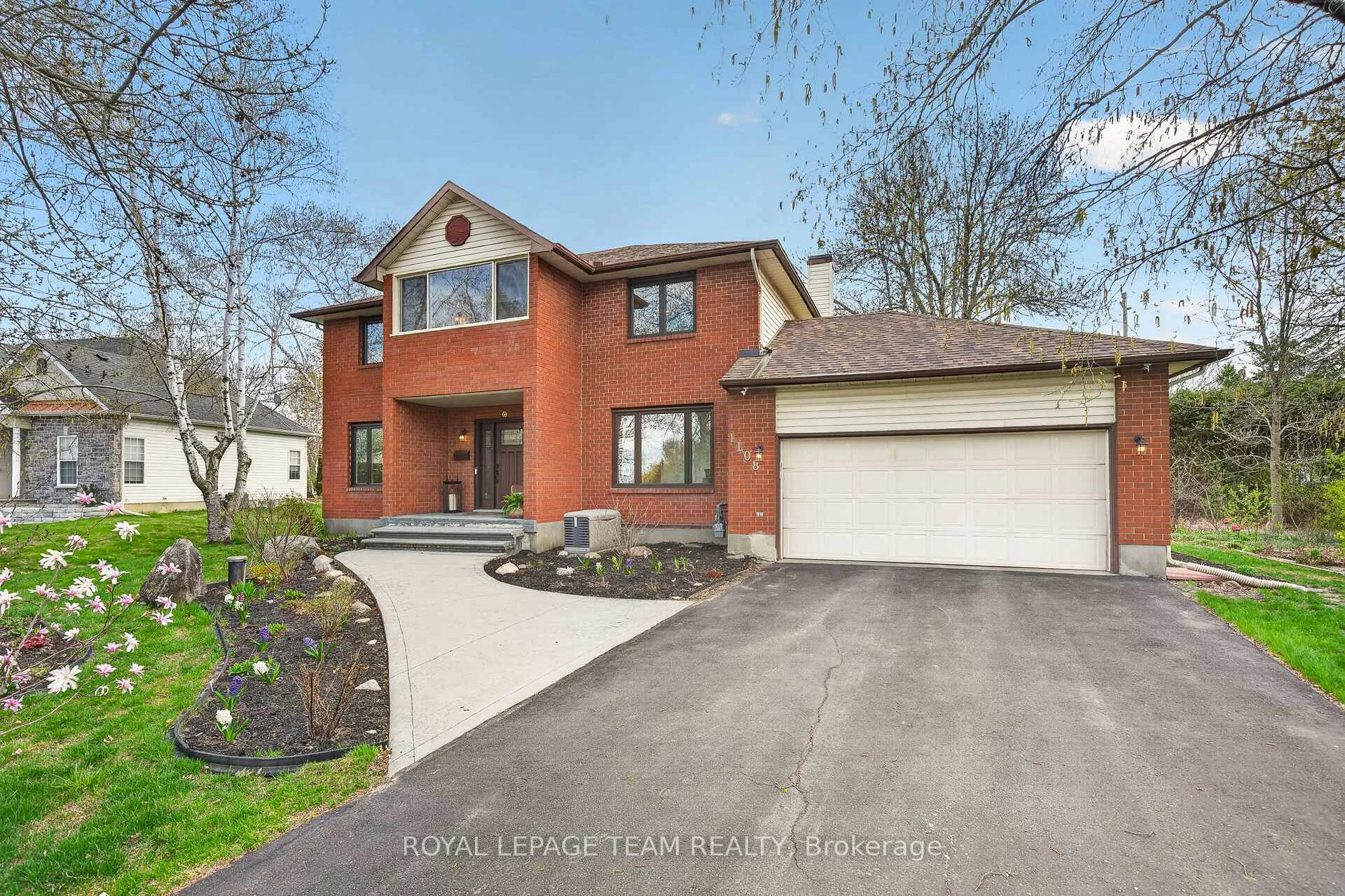Photo 2 of 1108 Cindy Hill Crescent, Ottawa, Manotick Long Island & Nicholls Island — HOMEH