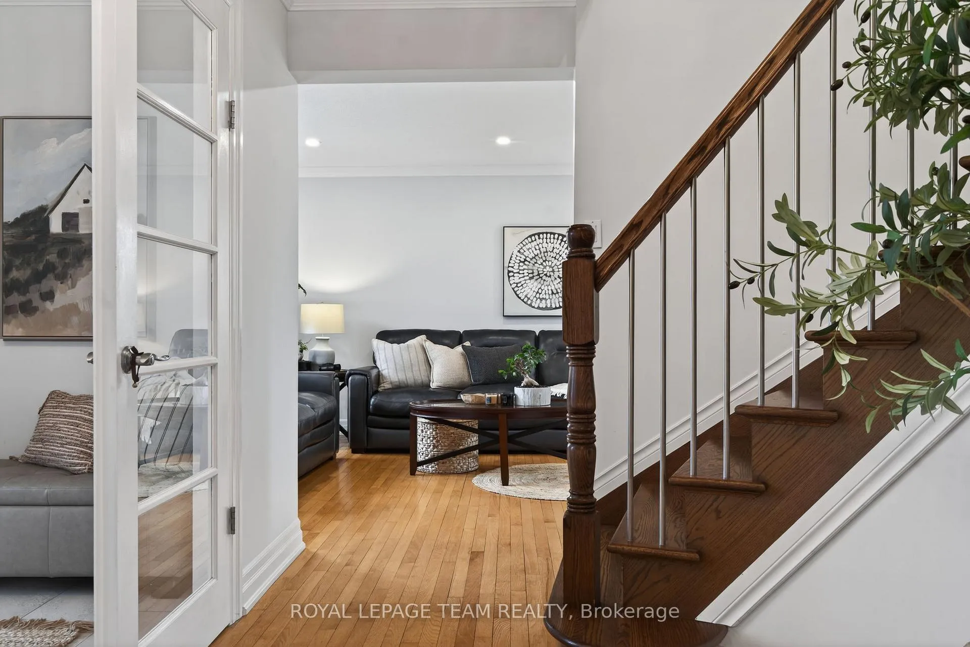 Photo 5 of 1108 Cindy Hill Crescent, Ottawa, Manotick Long Island & Nicholls Island — HOMEH