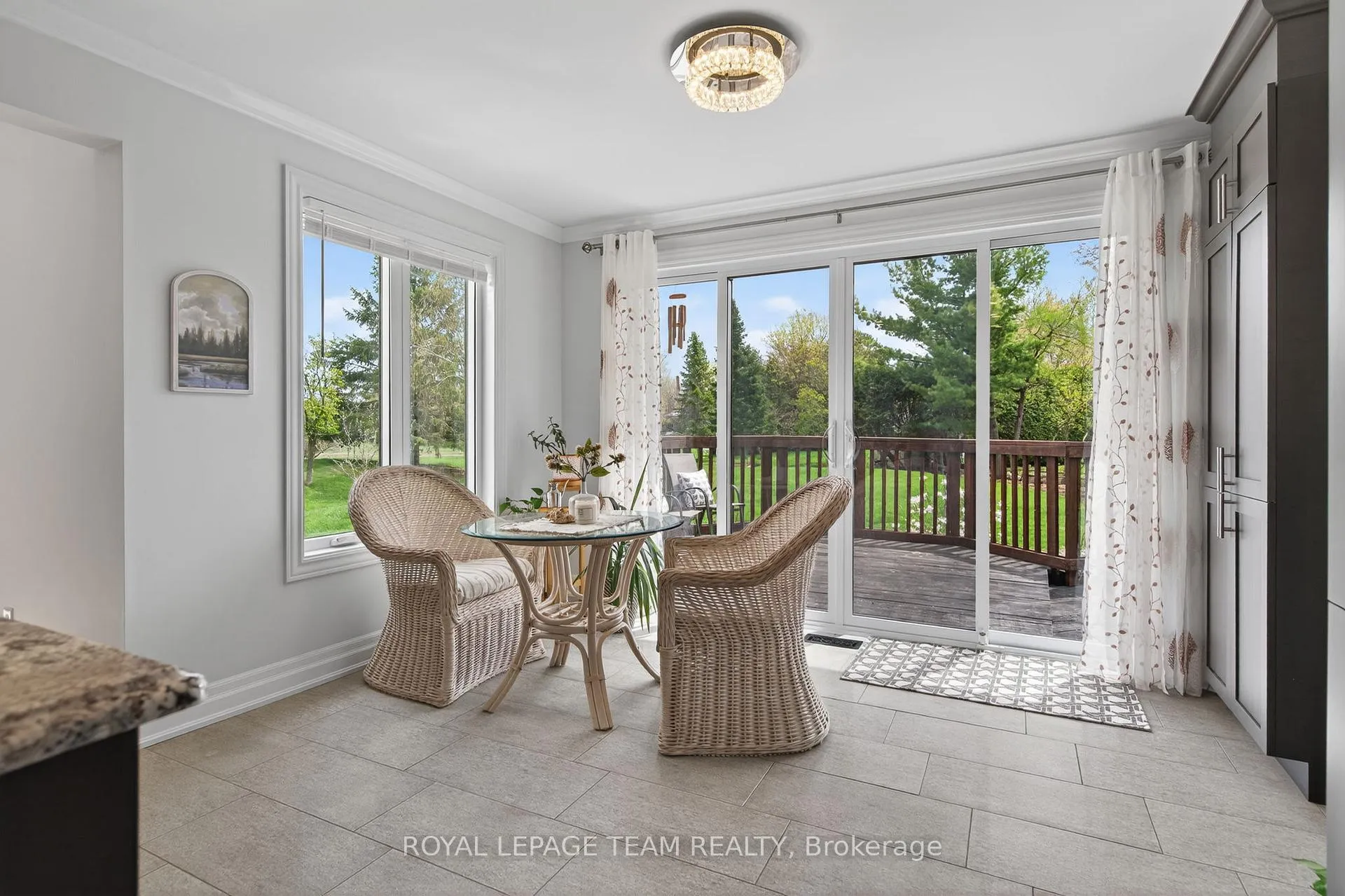 Photo 9 of 1108 Cindy Hill Crescent, Ottawa, Manotick Long Island & Nicholls Island — HOMEH