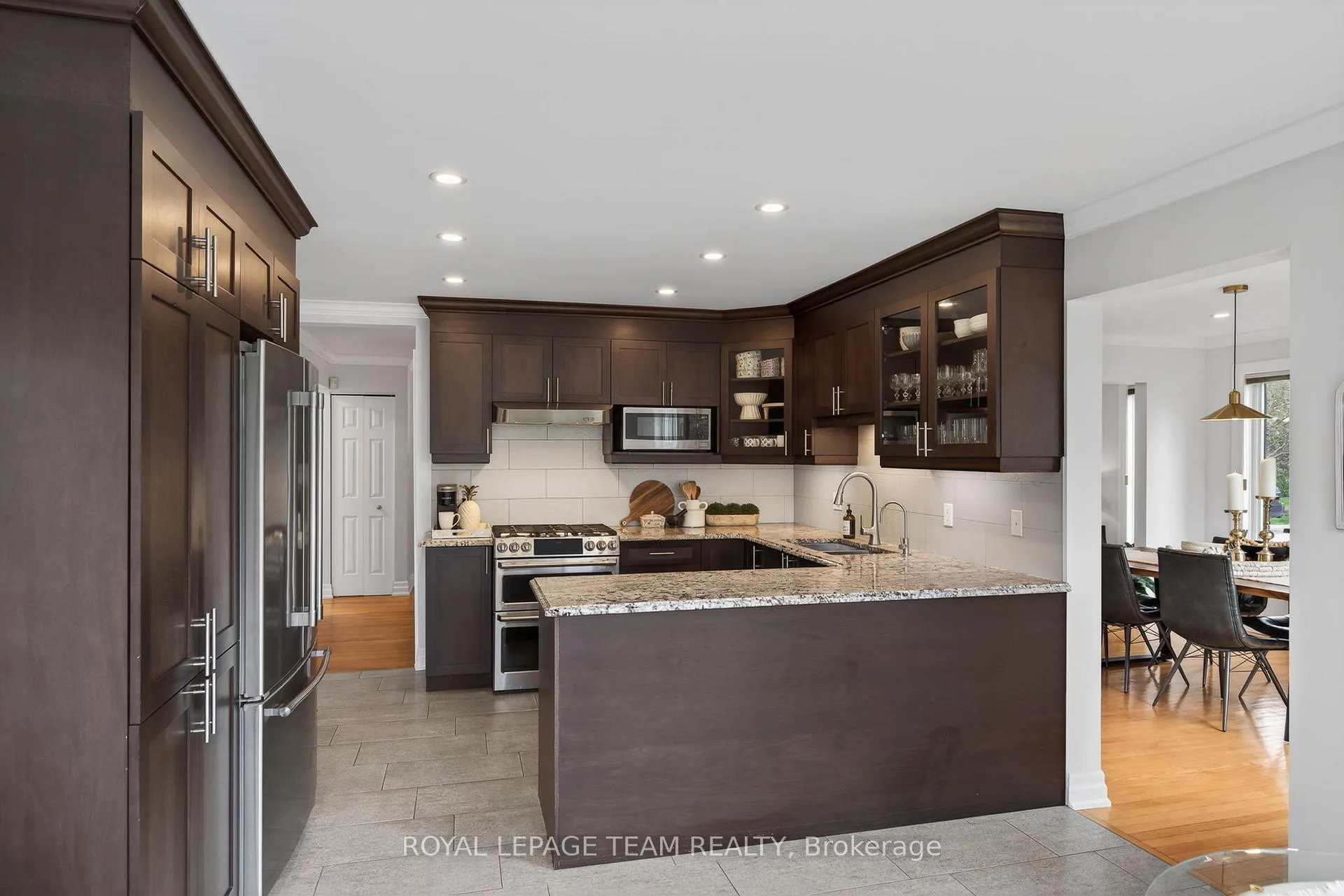 Photo 14 of 1108 Cindy Hill Crescent, Ottawa, Manotick Long Island & Nicholls Island — HOMEH