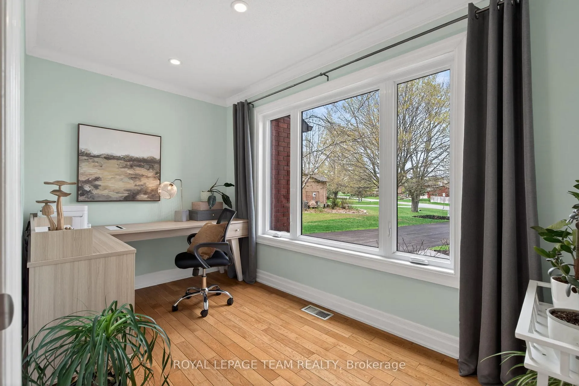 Photo 17 of 1108 Cindy Hill Crescent, Ottawa, Manotick Long Island & Nicholls Island — HOMEH