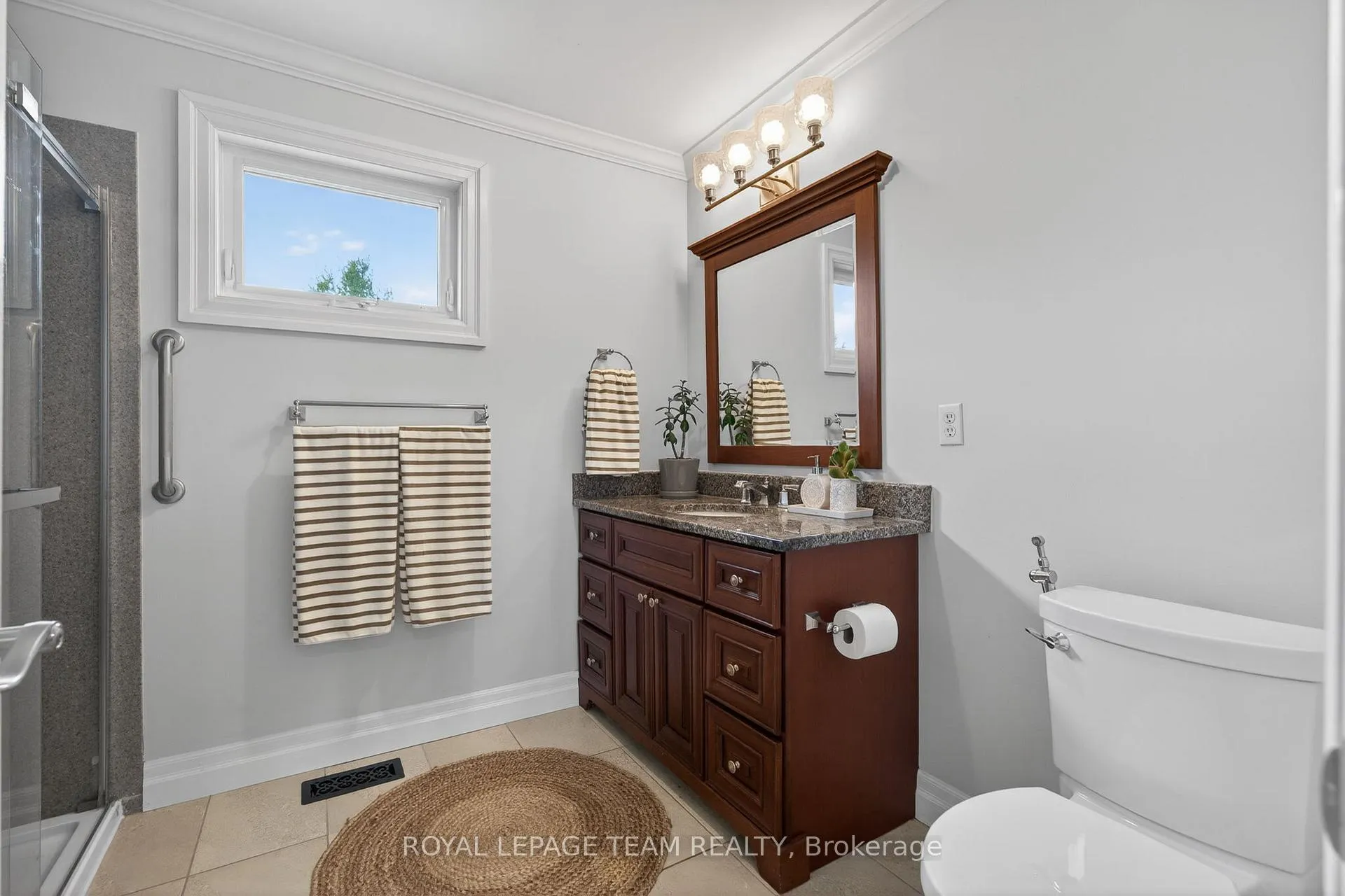 Photo 24 of 1108 Cindy Hill Crescent, Ottawa, Manotick Long Island & Nicholls Island — HOMEH
