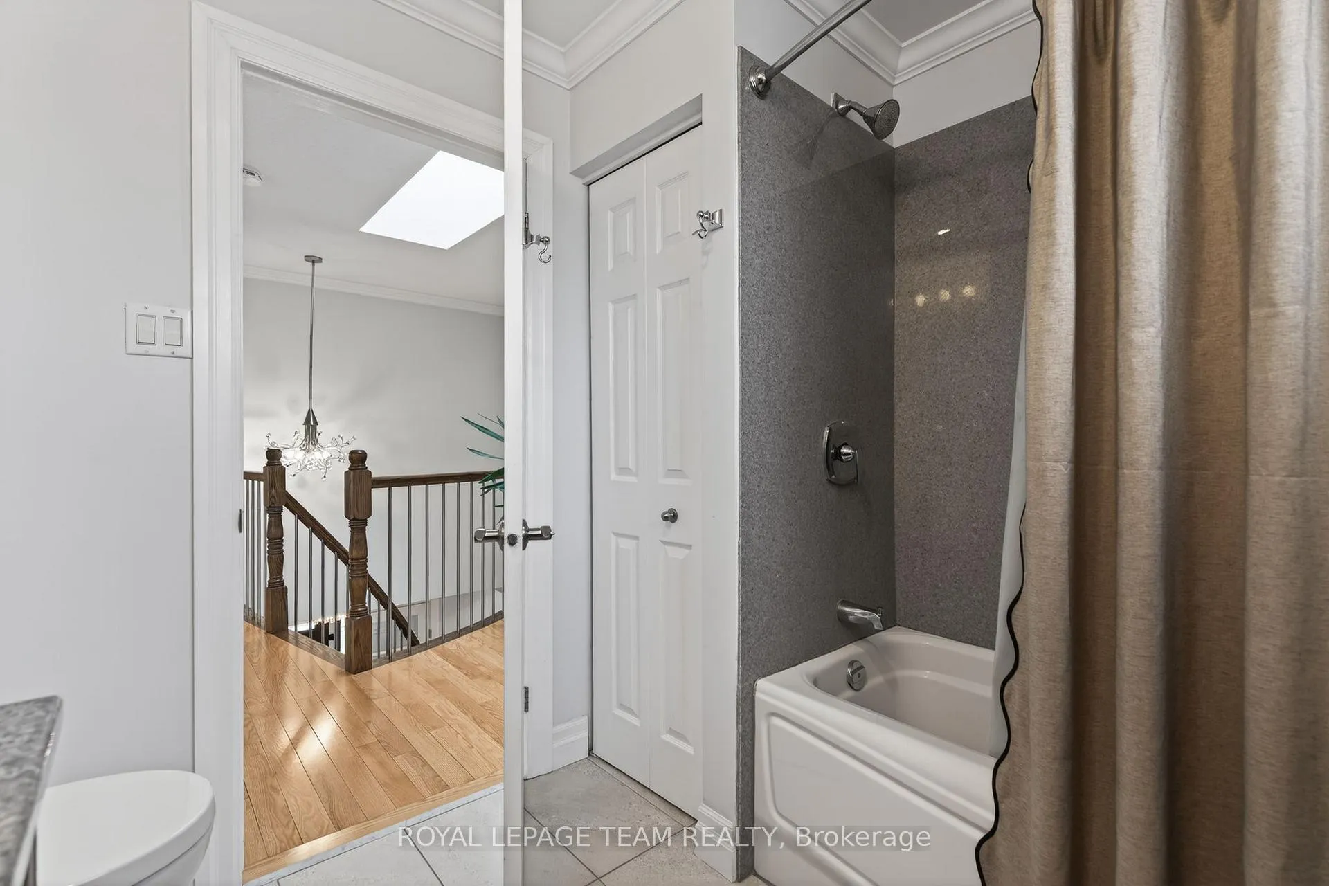 Photo 34 of 1108 Cindy Hill Crescent, Ottawa, Manotick Long Island & Nicholls Island — HOMEH