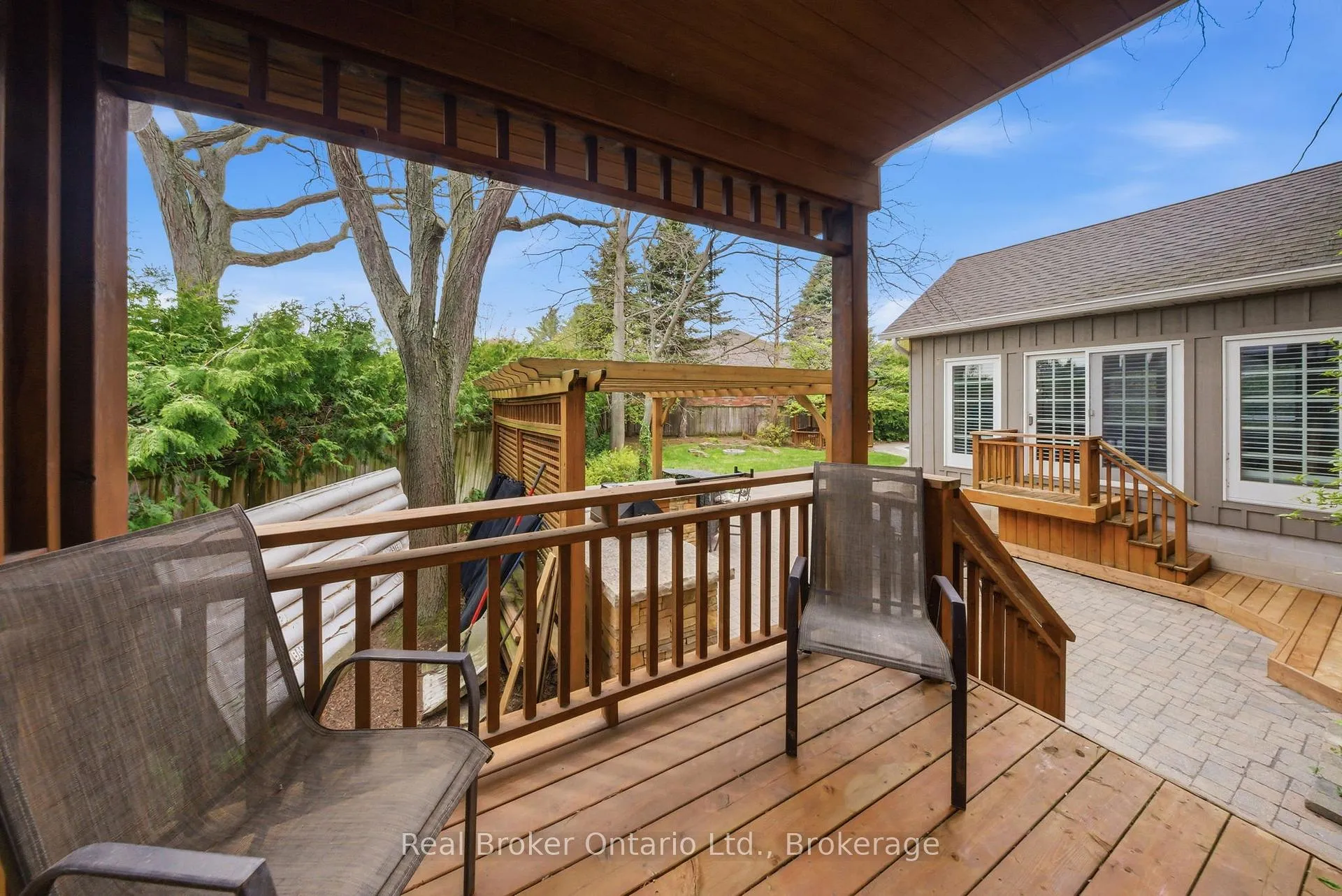 Photo 33 of 383 North Shore Boulevard W, Burlington, Bayview — HOMEH
