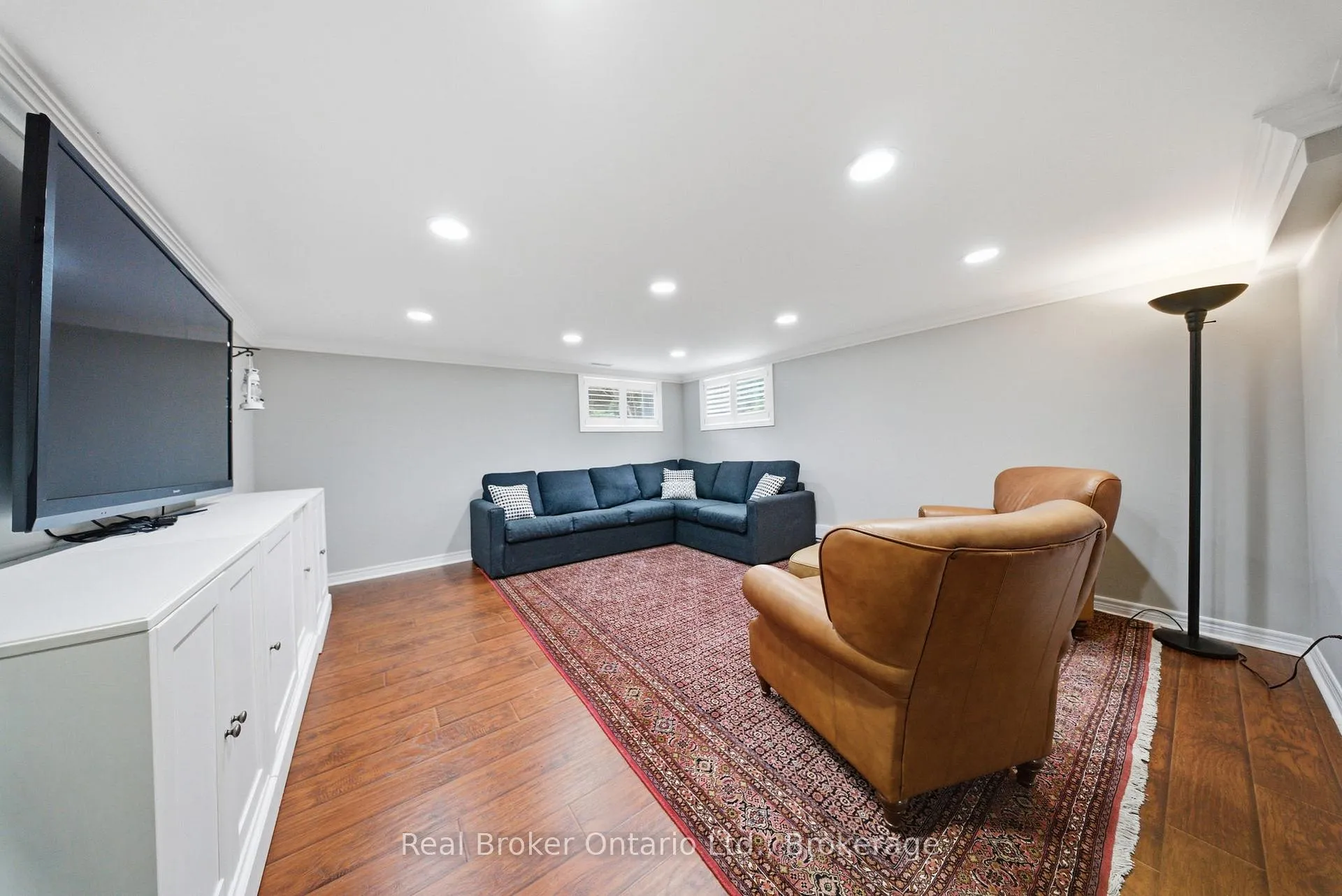 Photo 37 of 383 North Shore Boulevard W, Burlington, Bayview — HOMEH