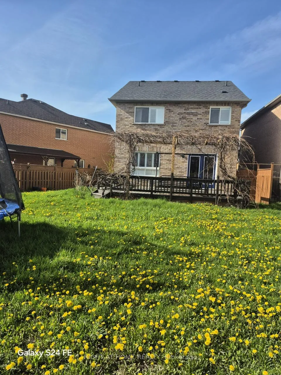 Photo 4 of 30 Trevino Crescent, Brampton, Bram East — HOMEH