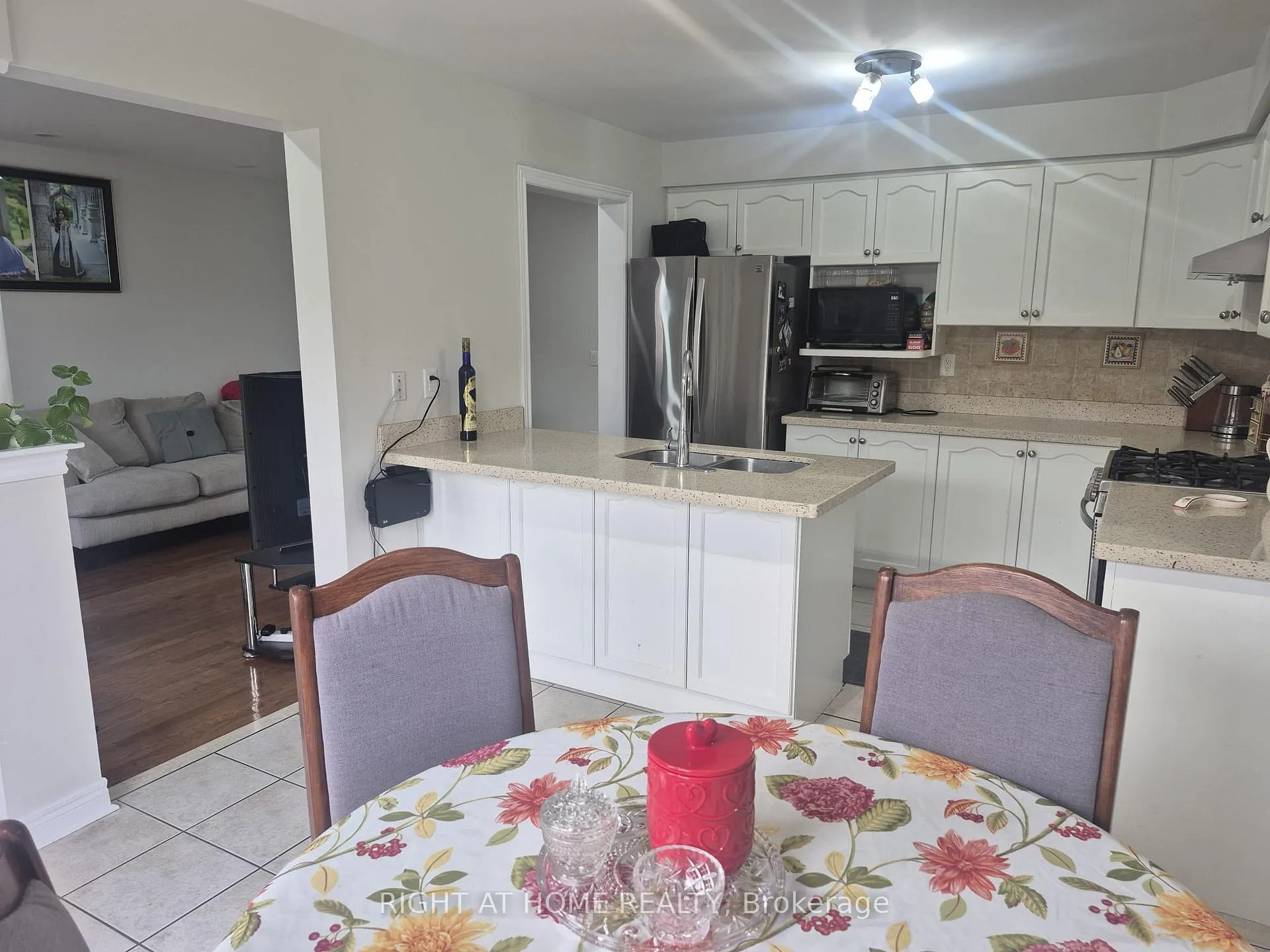 Photo 20 of 30 Trevino Crescent, Brampton, Bram East — HOMEH