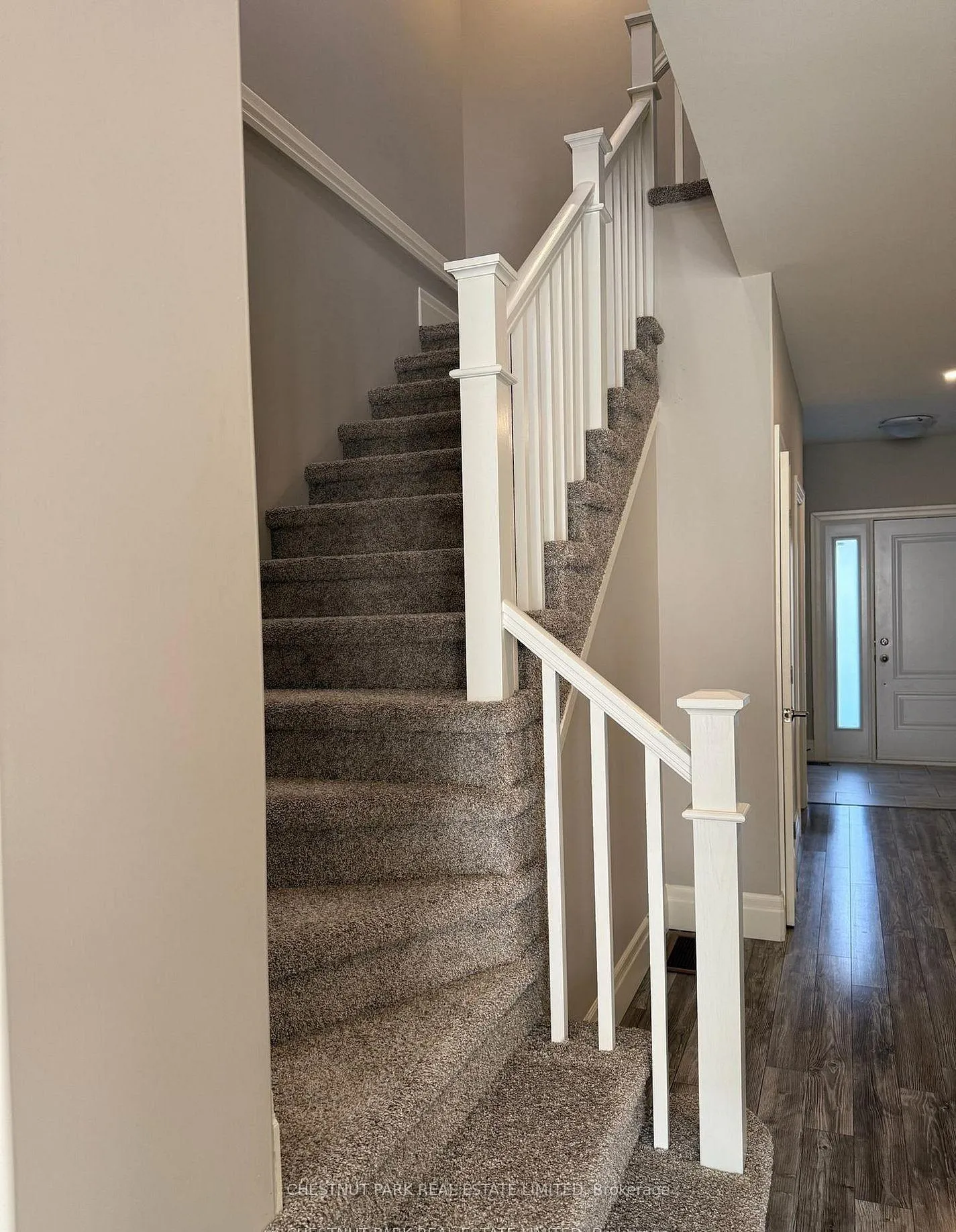 Photo 12 of 43 Curtis Street, Prince Edward County, Picton Ward — HOMEH
