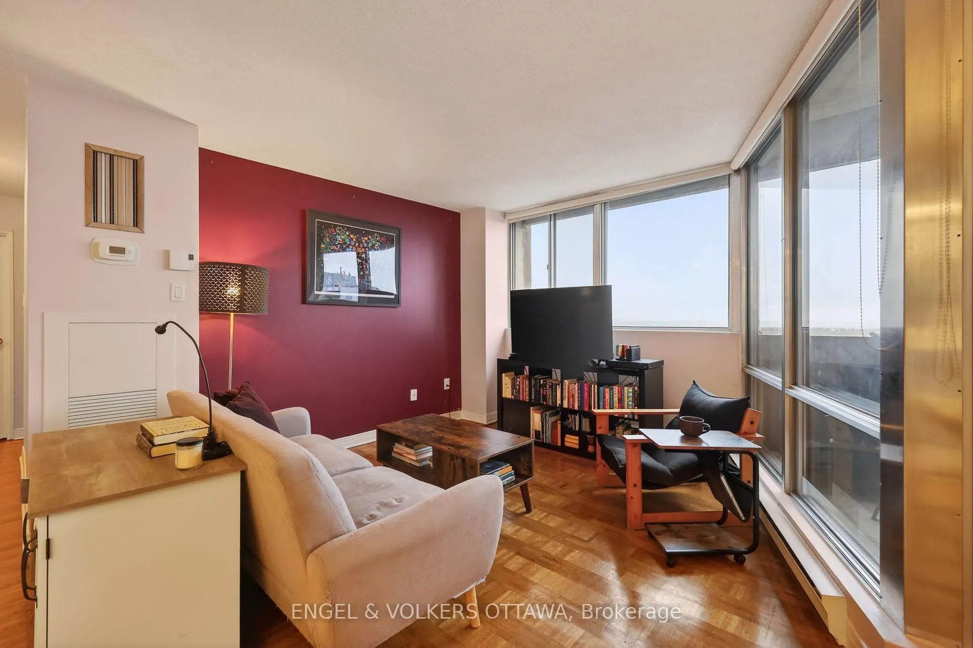 Photo 7 of Unit PH5, 530 Laurier Avenue W, Ottawa, Ottawa Centre — HOMEH