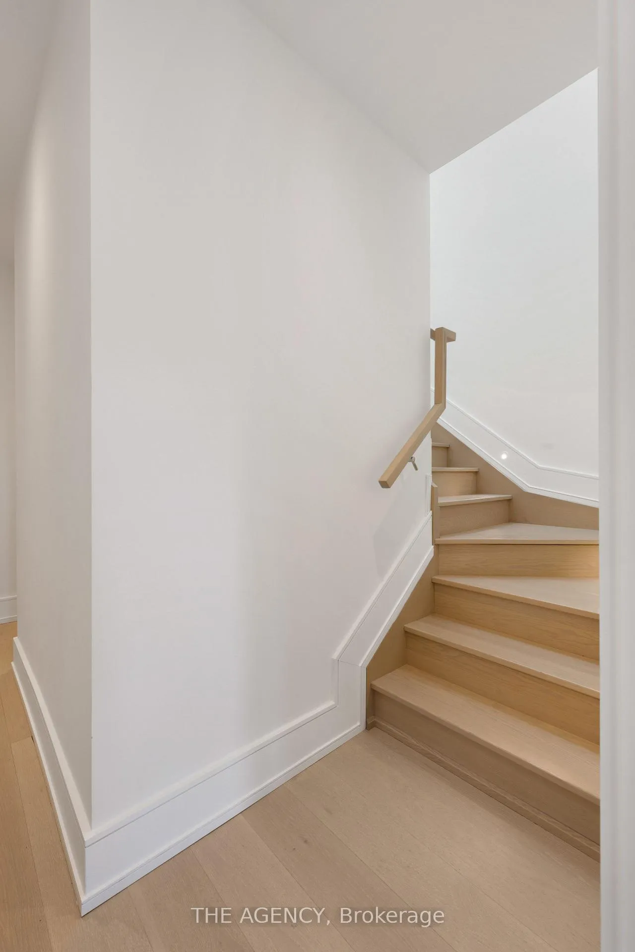 Photo 27 of 1202 Avenue Road, Toronto, Lawrence Park South — HOMEH