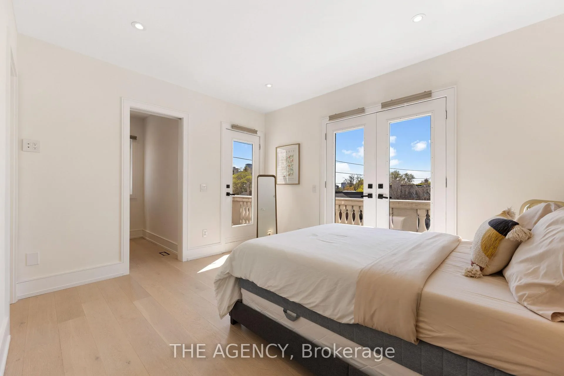 Photo 28 of 1202 Avenue Road, Toronto, Lawrence Park South — HOMEH