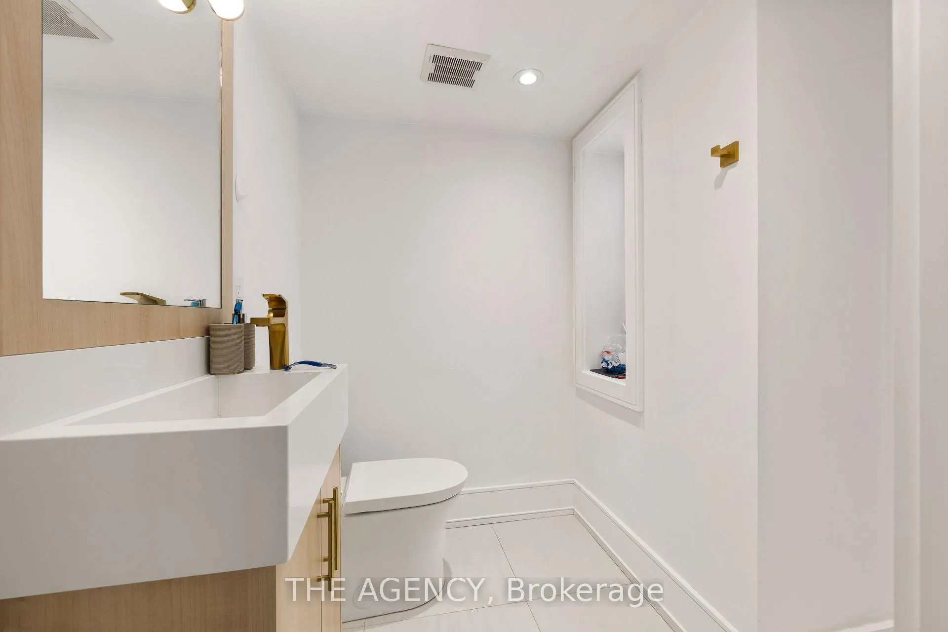 Photo 39 of 1202 Avenue Road, Toronto, Lawrence Park South — HOMEH