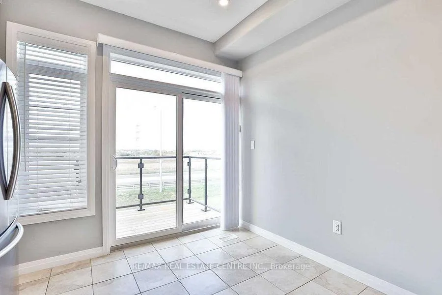 Photo 18 of Unit 226, 30 Times Square Boulevard, Hamilton, Stoney Creek — HOMEH