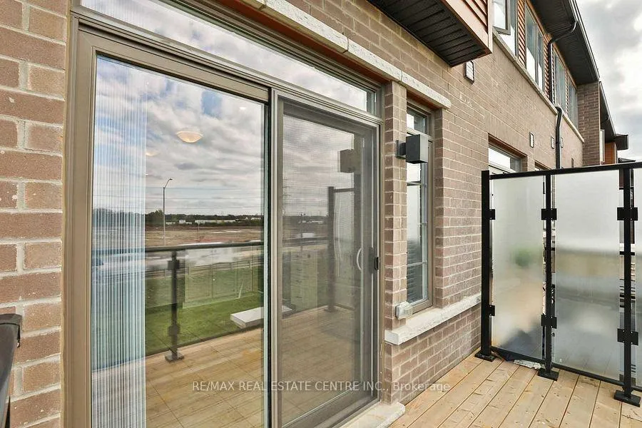 Photo 20 of Unit 226, 30 Times Square Boulevard, Hamilton, Stoney Creek — HOMEH