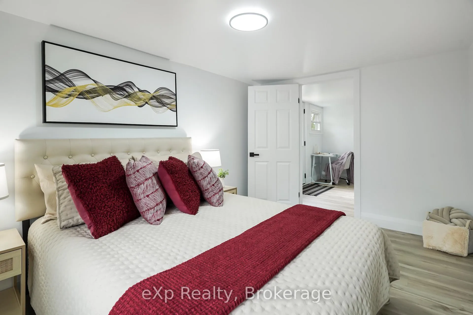 Photo 19 of 867 Devine Street, Sarnia — HOMEH