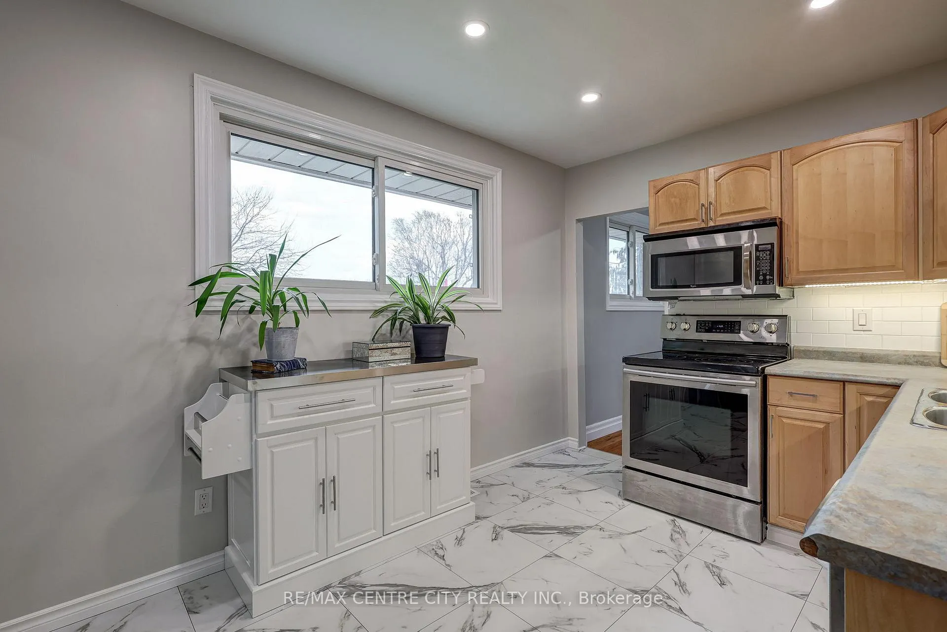 Photo 24 of 68 Bailey Avenue, Central Elgin, Rural Central Elgin — HOMEH