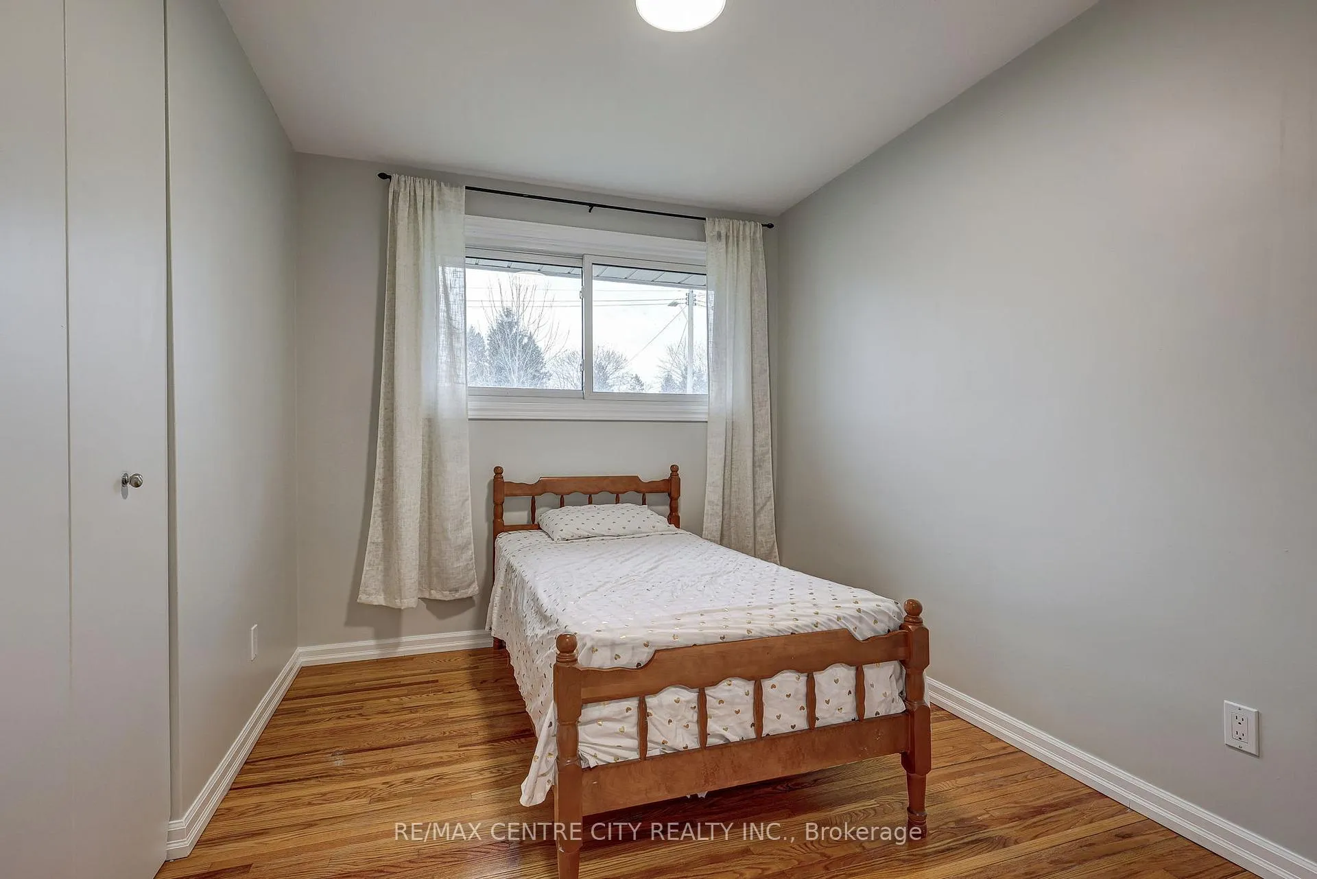 Photo 30 of 68 Bailey Avenue, Central Elgin, Rural Central Elgin — HOMEH